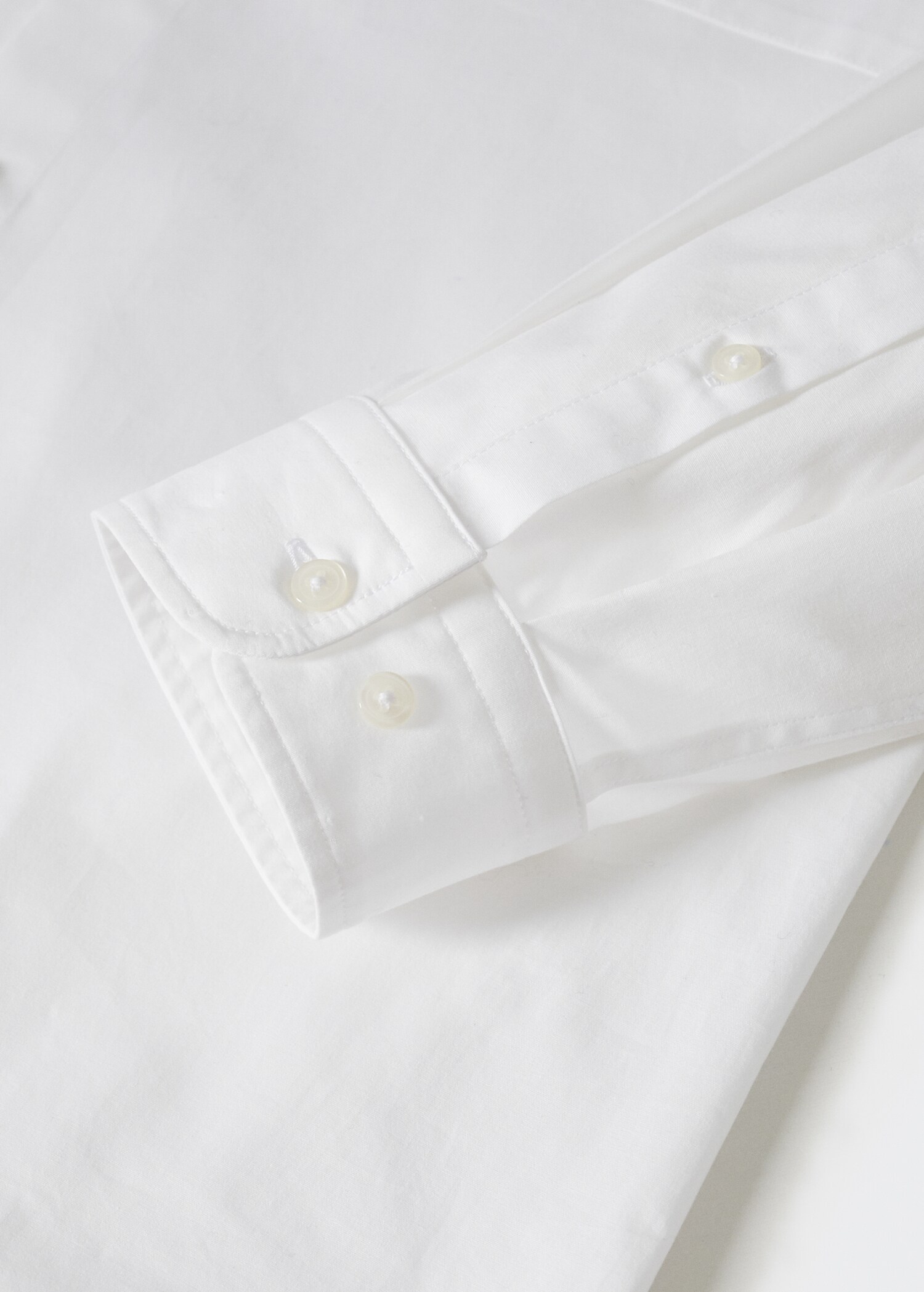 Relaxed-fit cotton shirt - Details of the article 8