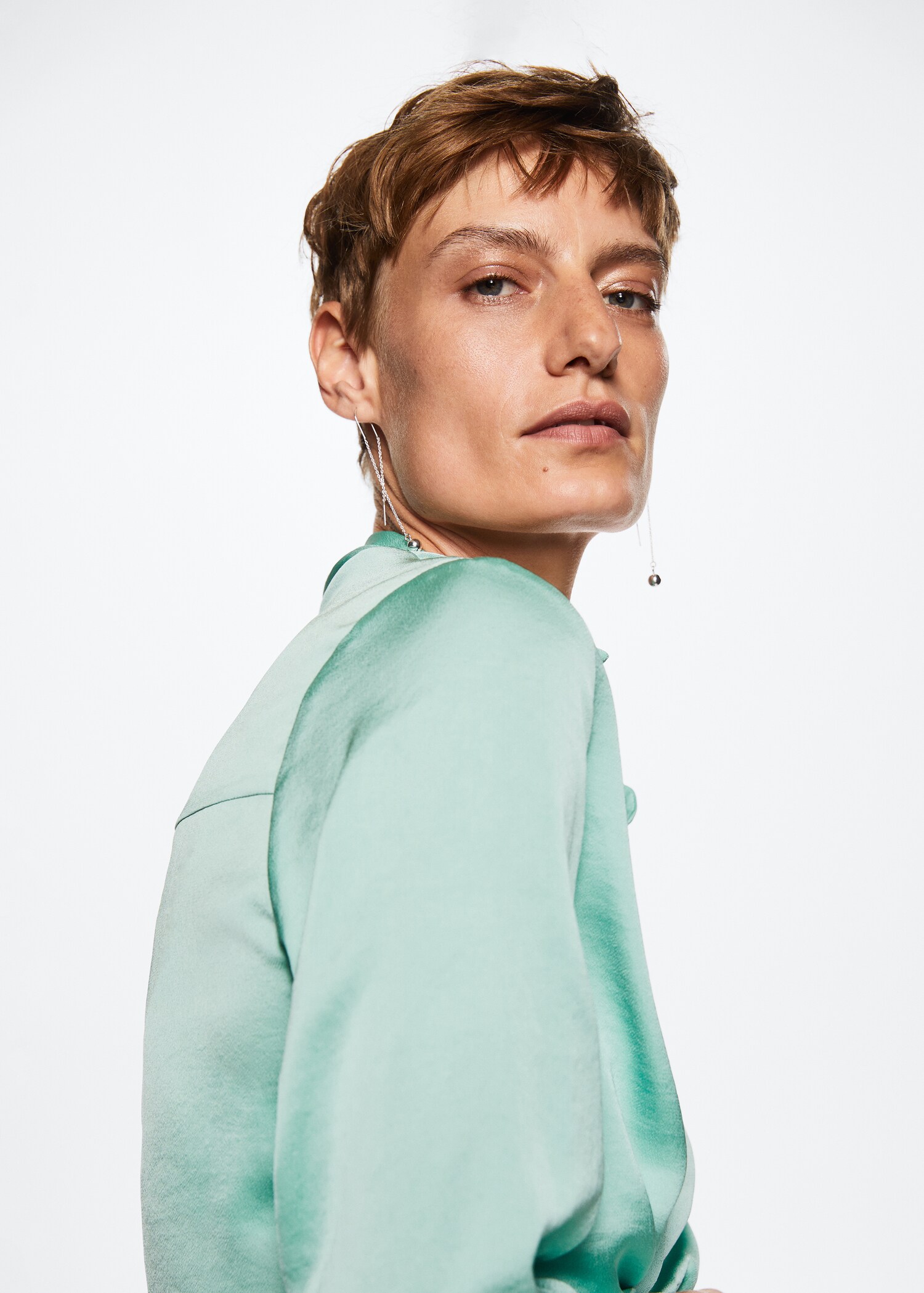Satin finish flowy shirt - Details of the article 1