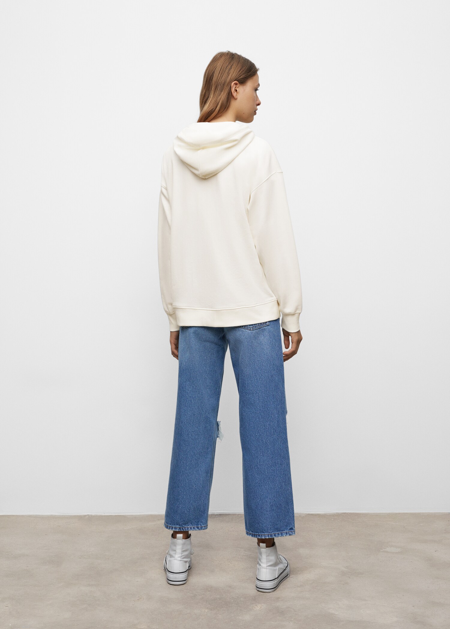 Oversize sweatshirt huva - Artikelns baksida