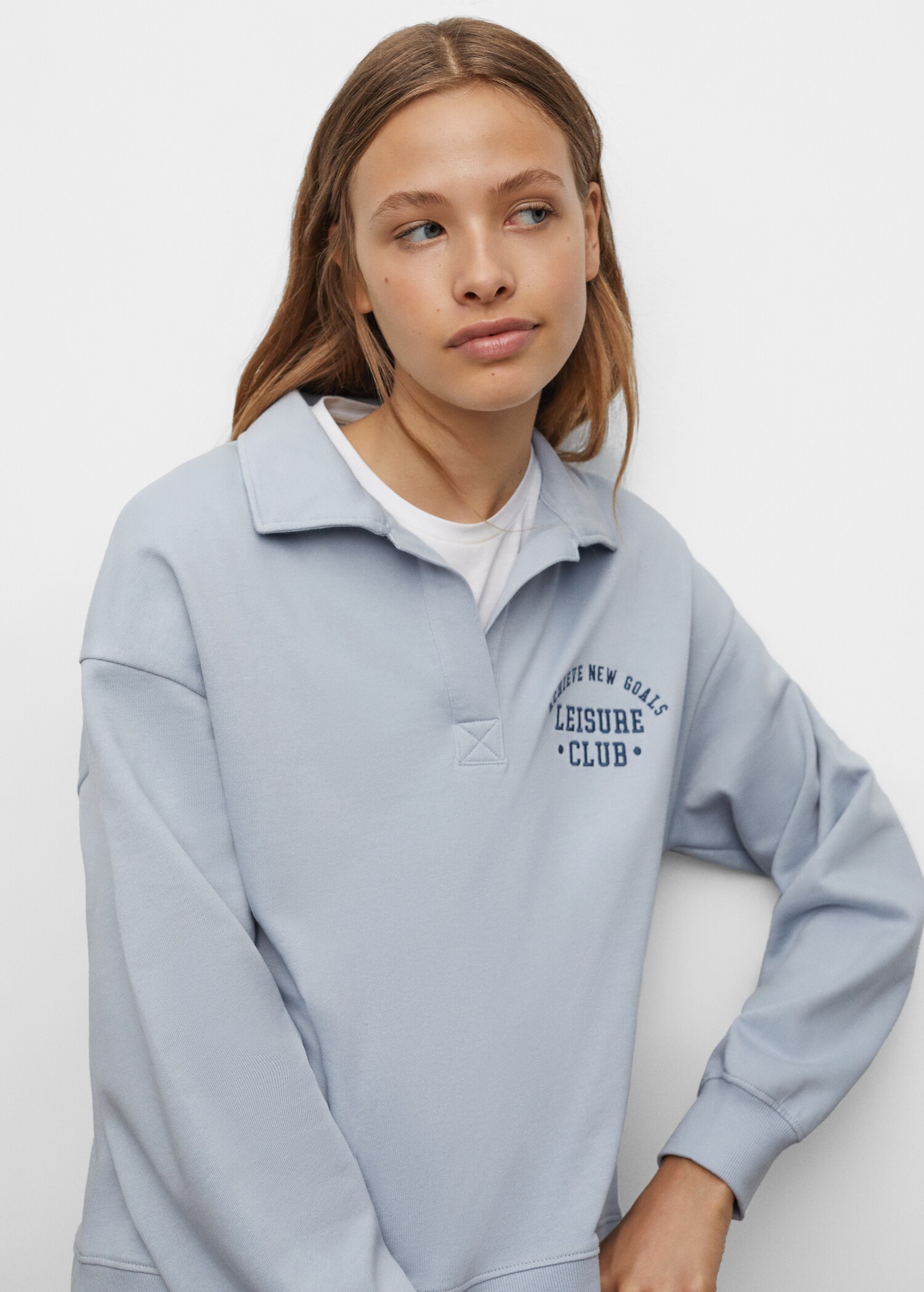 Polo sweatshirt with message - Details of the article 2