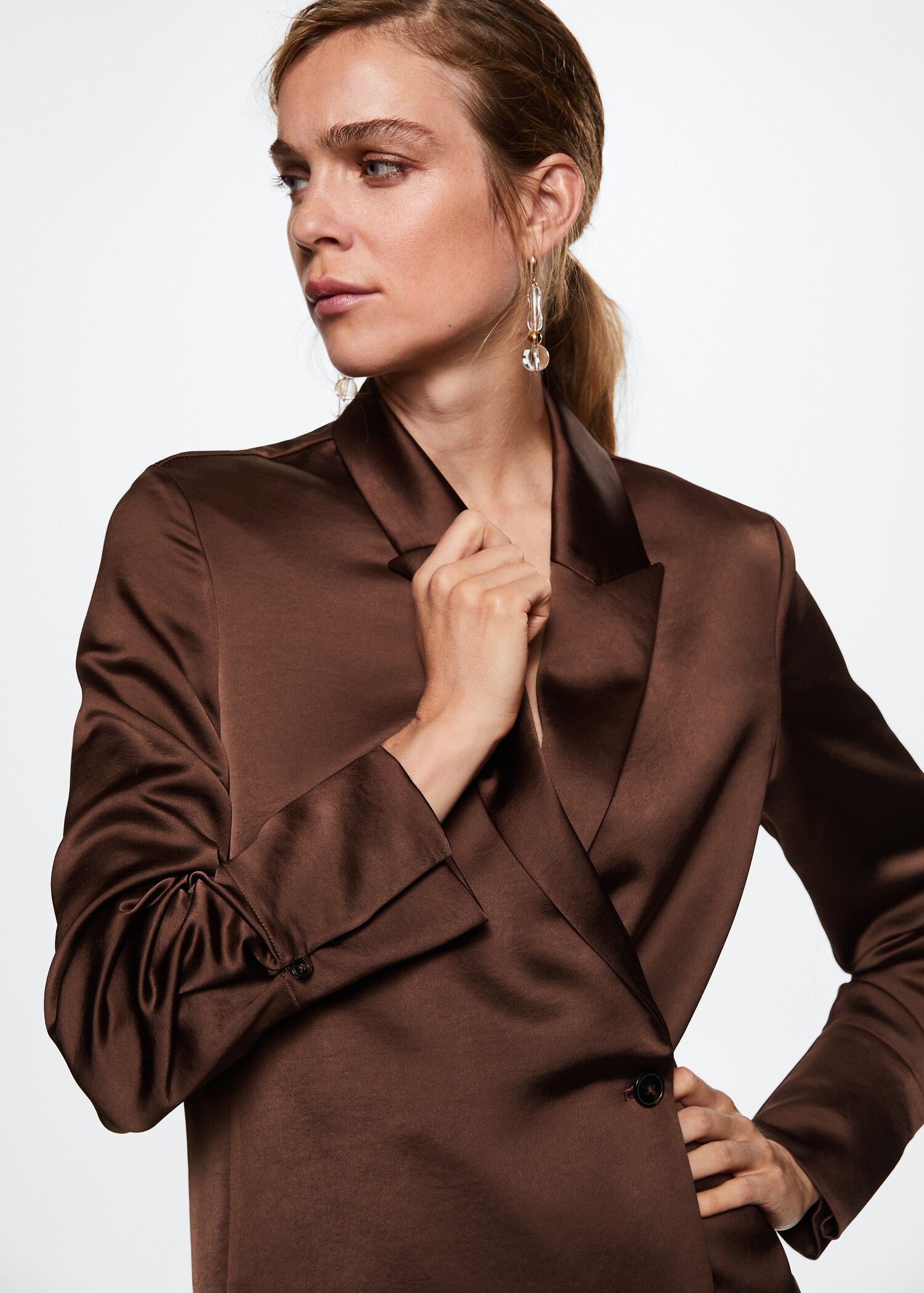 Satin double-breasted jacket - Details of the article 2