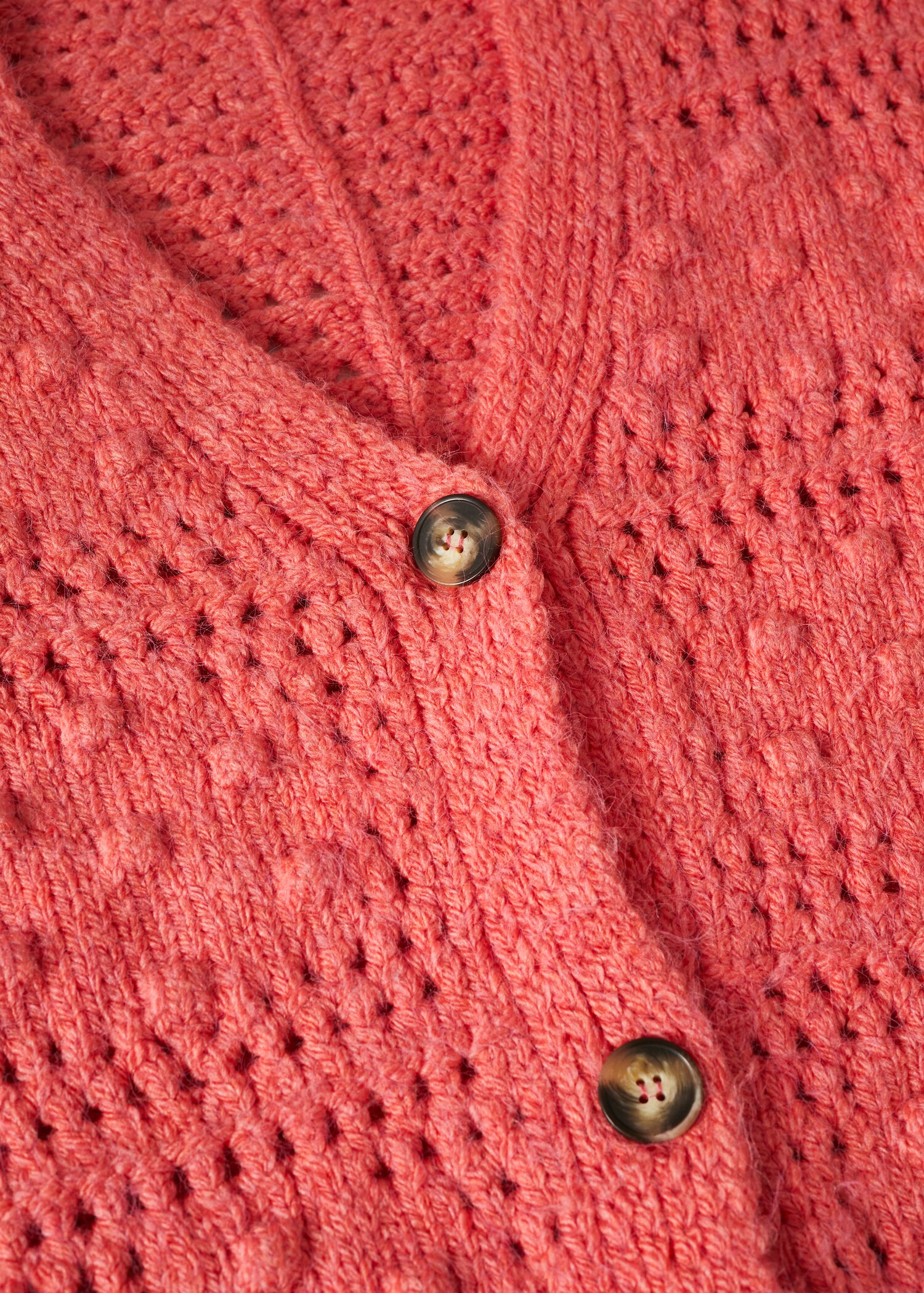 Oversized cardigan with buttons - Details of the article 8