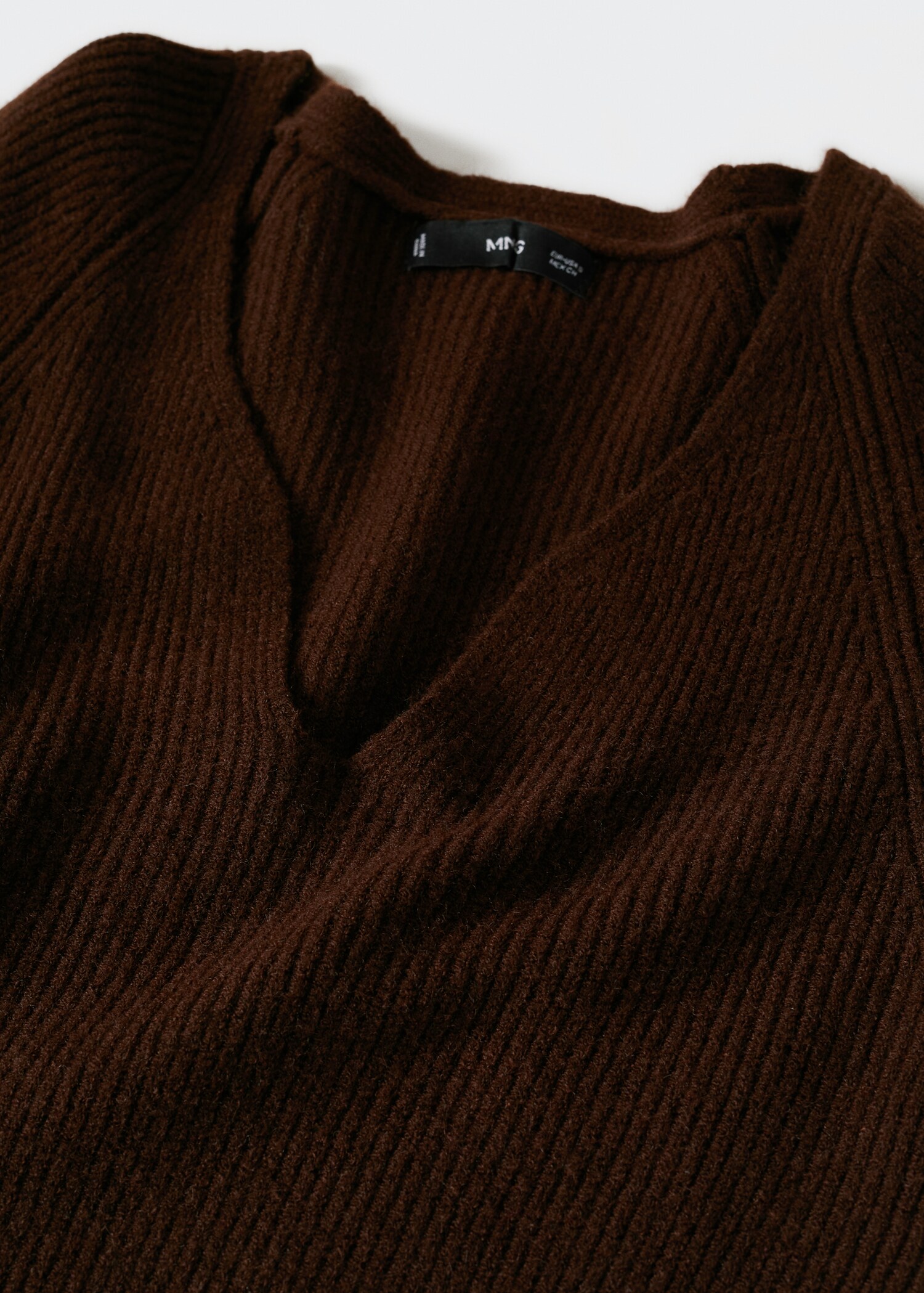 Strickkleid mit Ballonärmel - Detail des Artikels 8