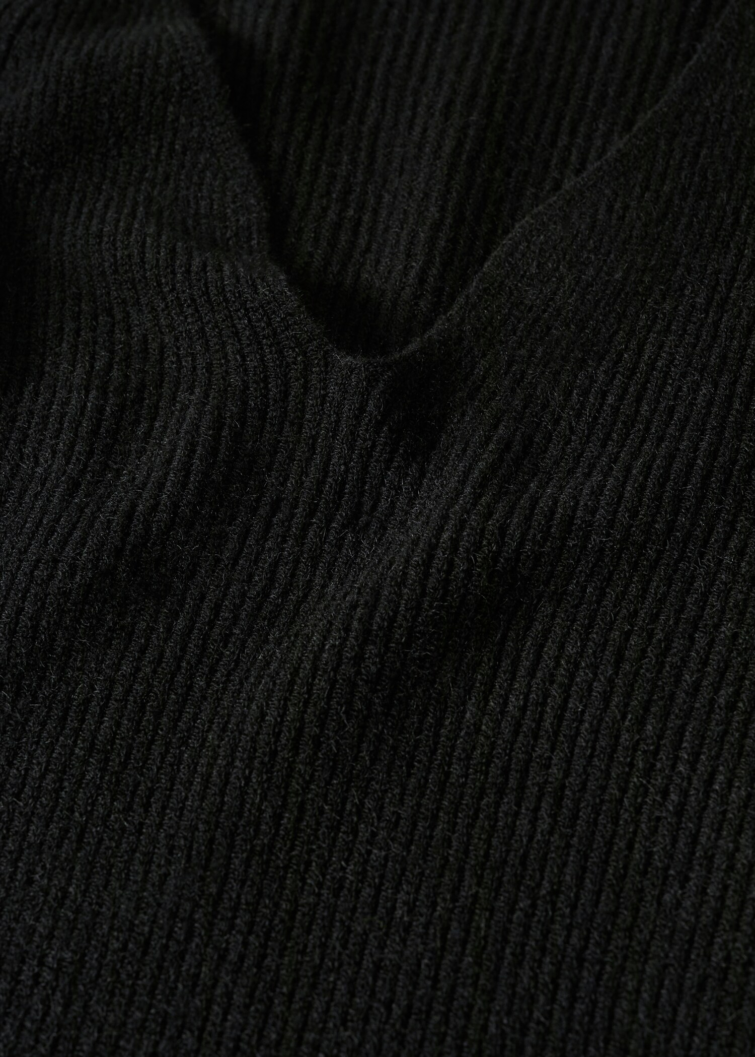 Strickkleid mit Ballonärmel - Detail des Artikels 8