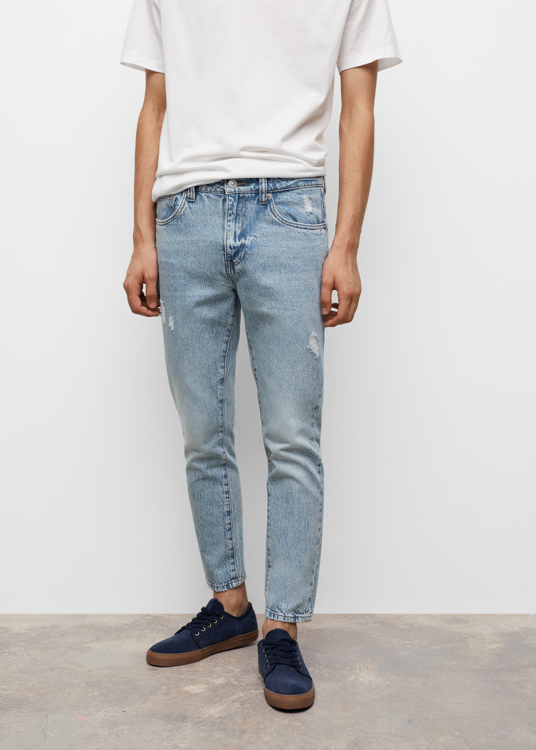 Ankle-length straight-fit jeans - Details of the article 6
