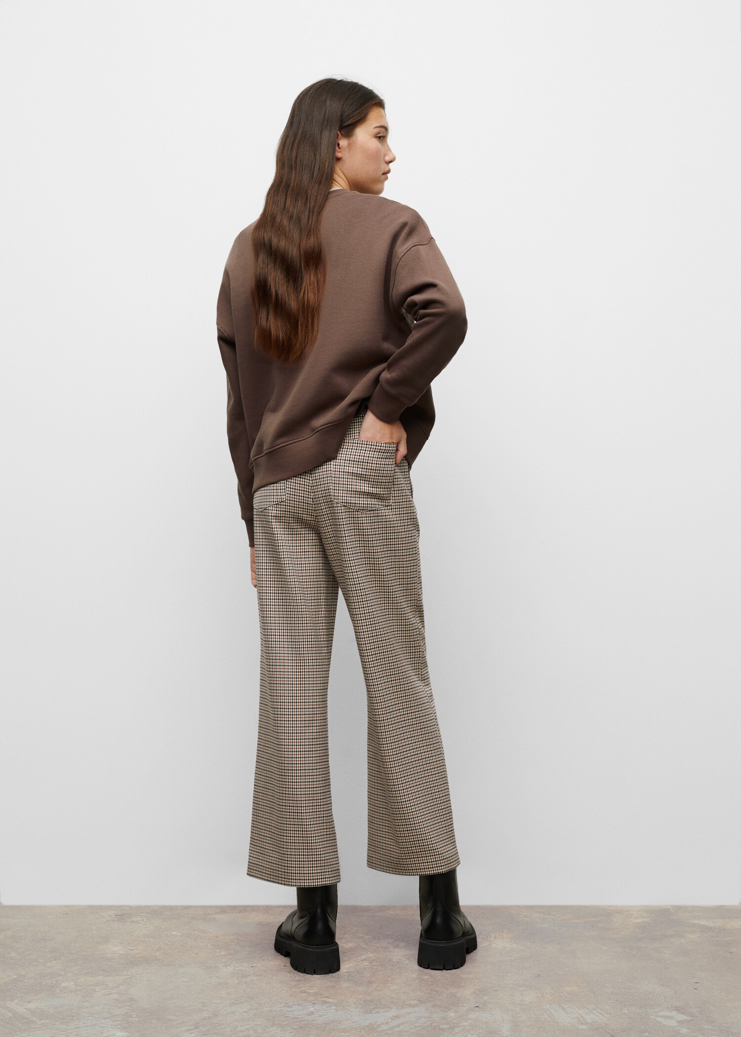 Pantalón recto cuadros - Reverso del artículo
