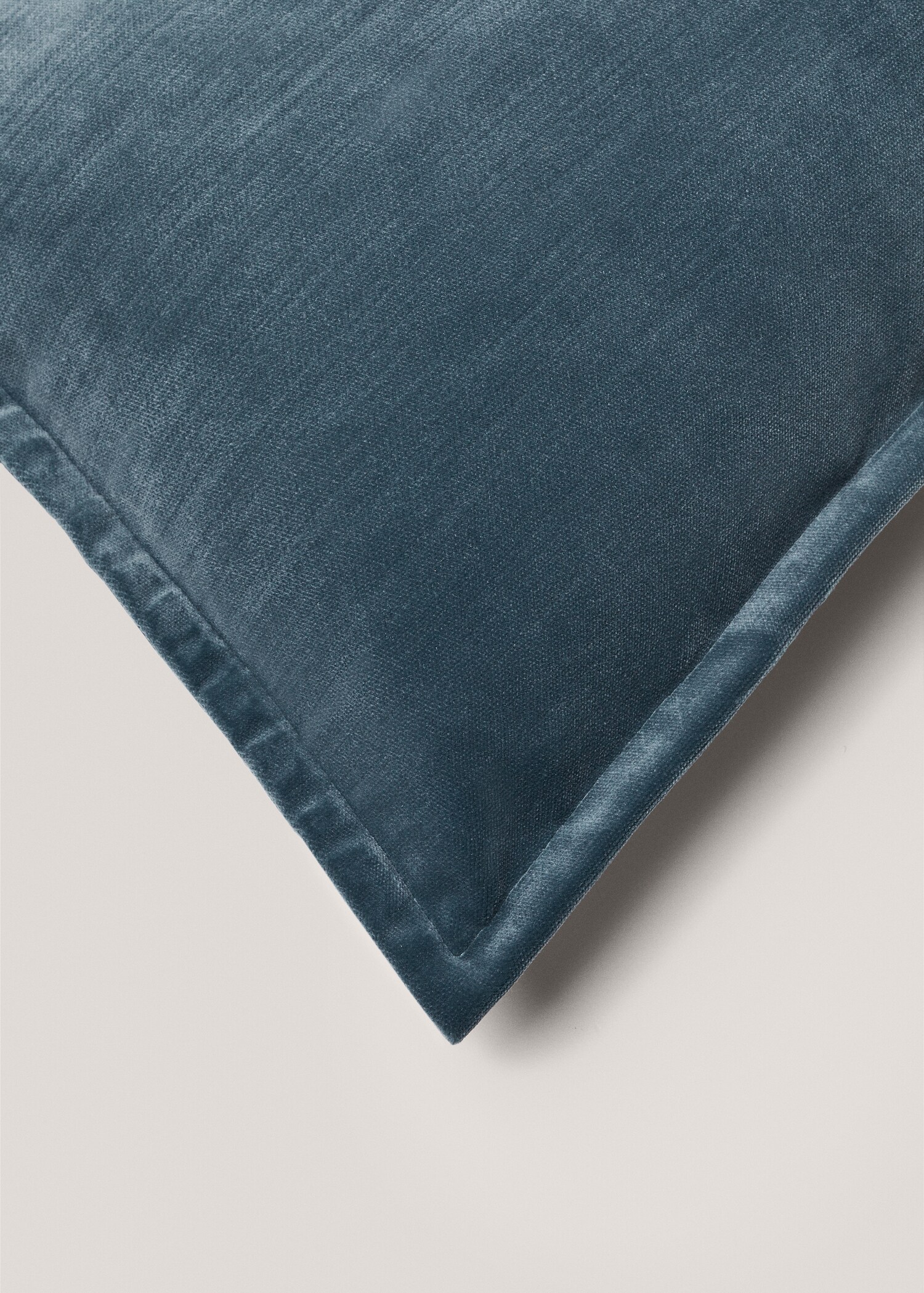 Velvet cushion cover 30x50cm - Details of the article 3