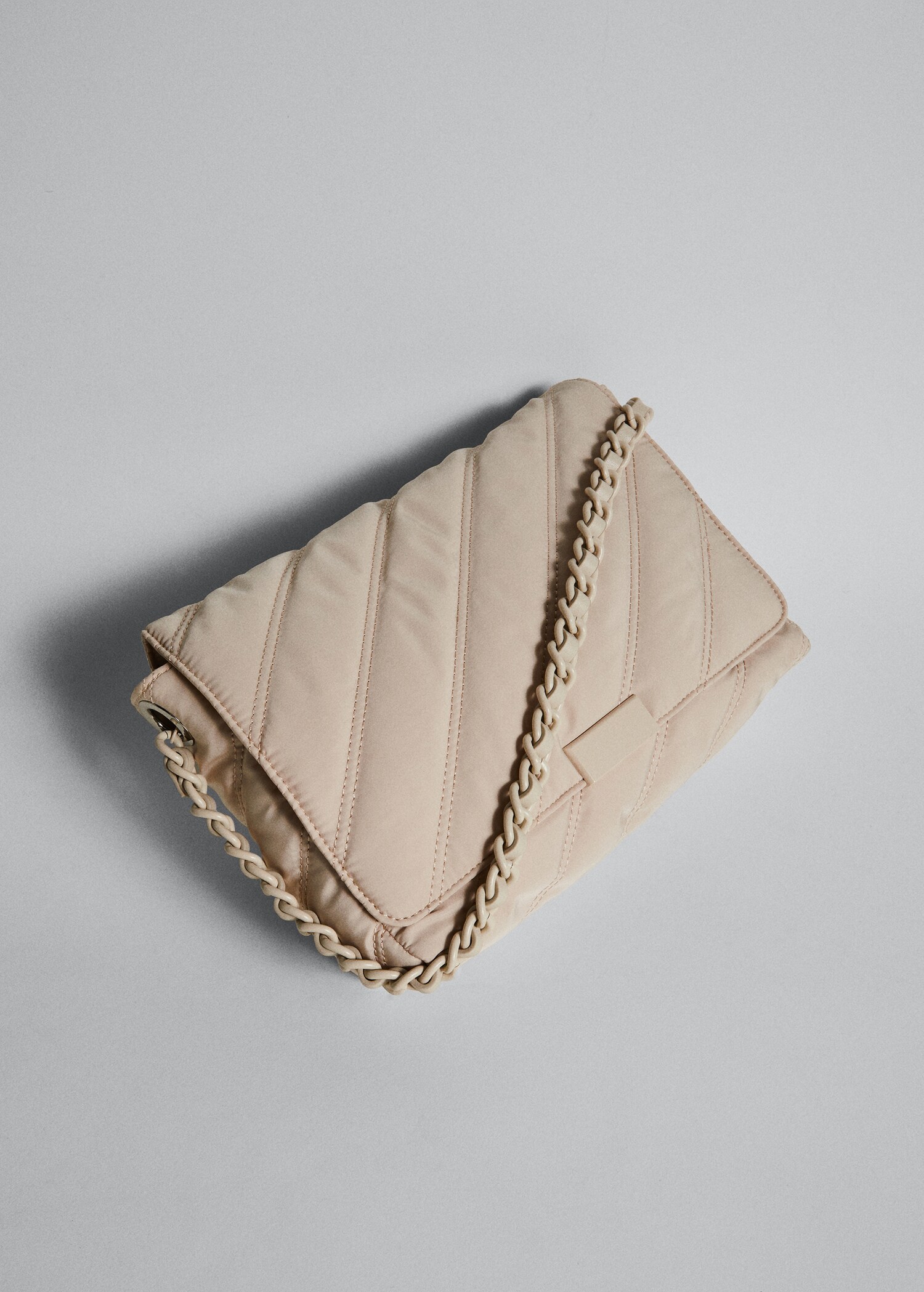 Quilted shoulder bag - Details of the article 5