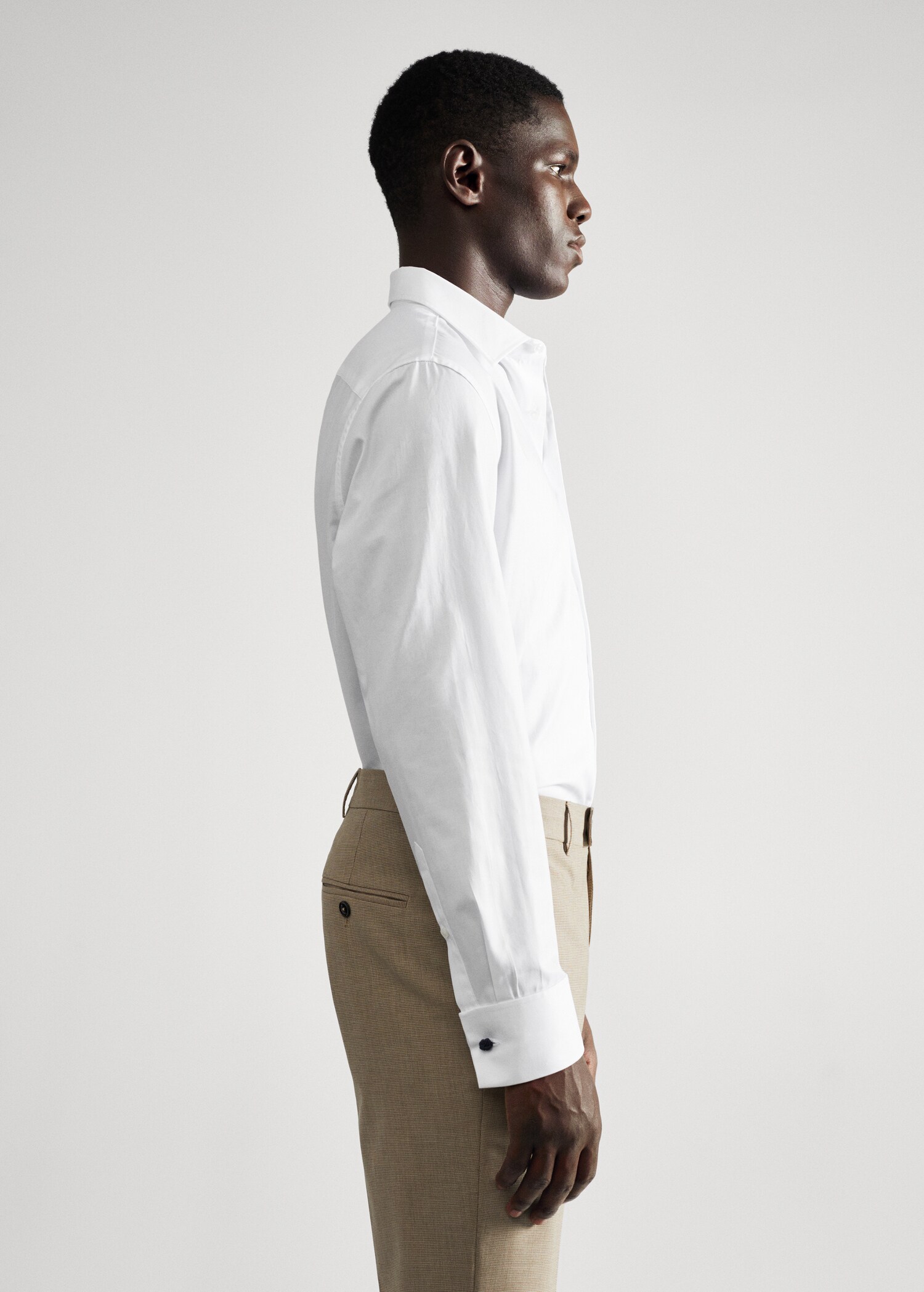Camisa vestit regular fit botons de puny - Detall de l'article 6