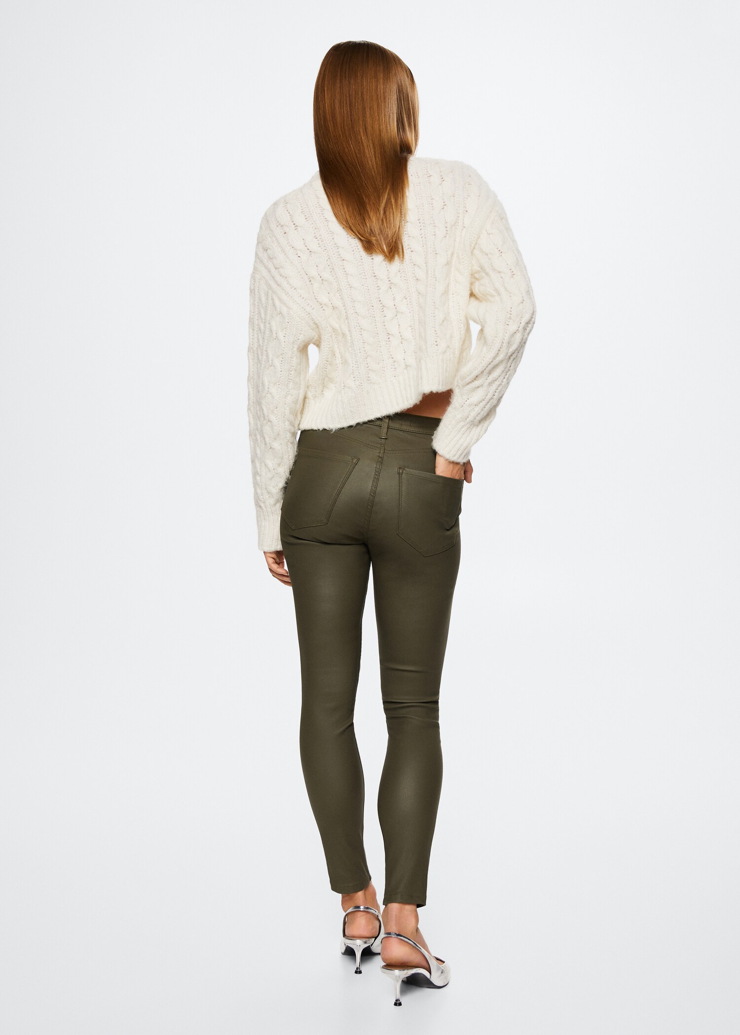Skinny Jeans Isa in Cropped-Länge und Wachs-Optik - Rückseite des Artikels