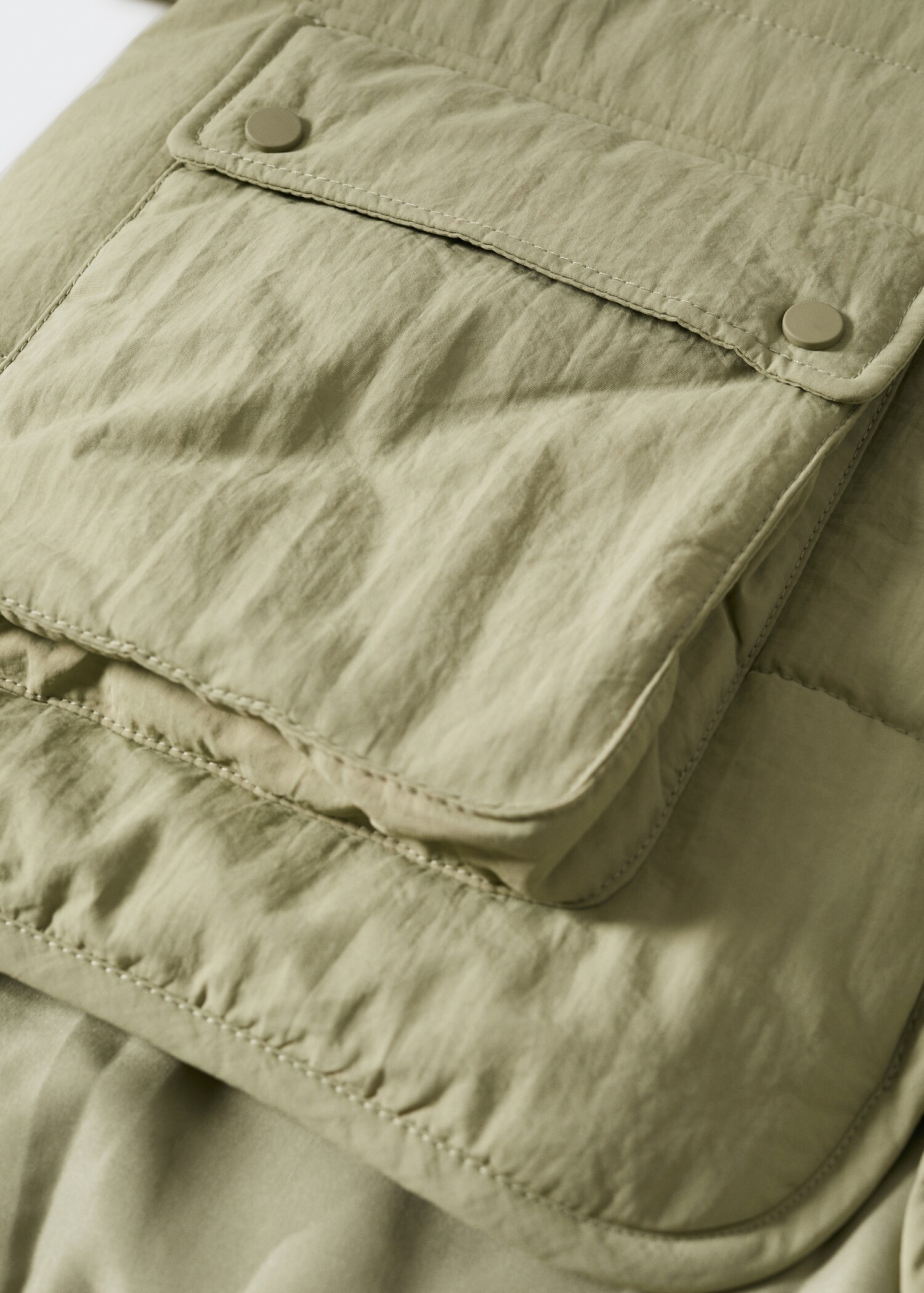 Hood quilted coat - Details of the article 8