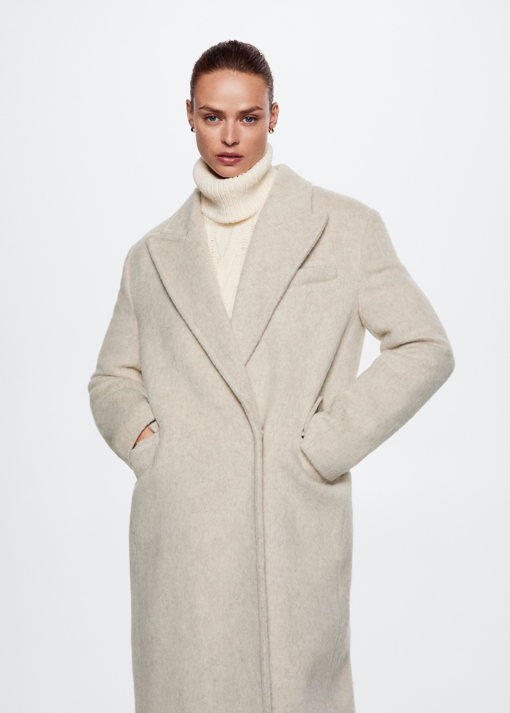 Fur-effect wool coat  - Medium plane