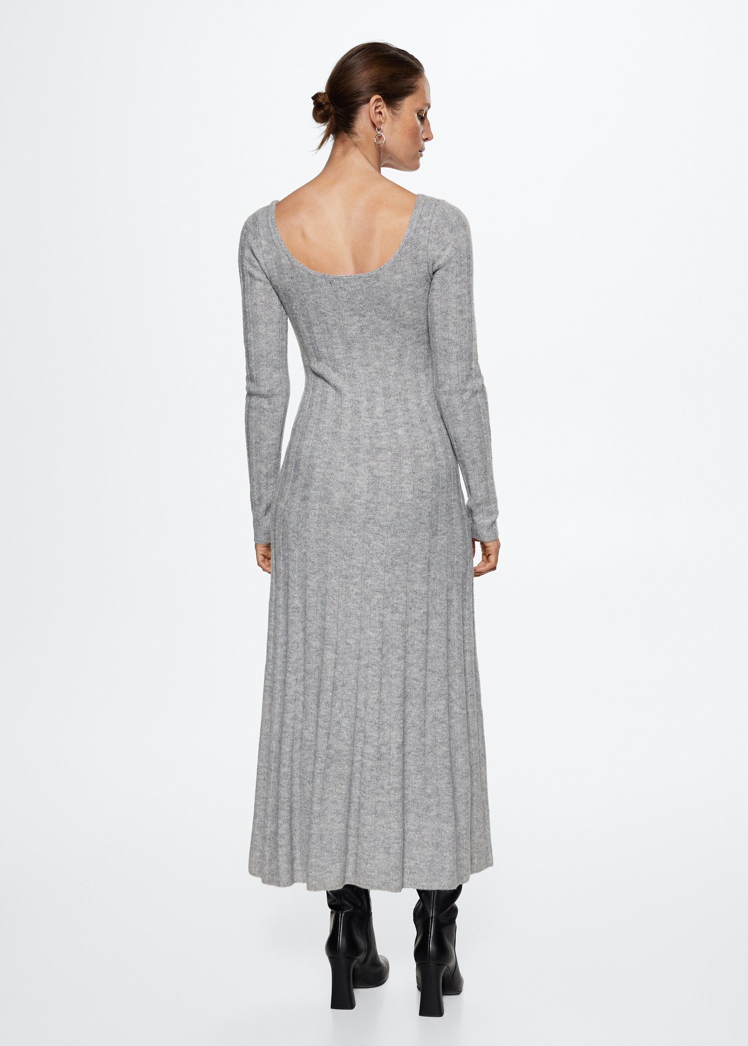 Ribbed long dress - Reverse of the article