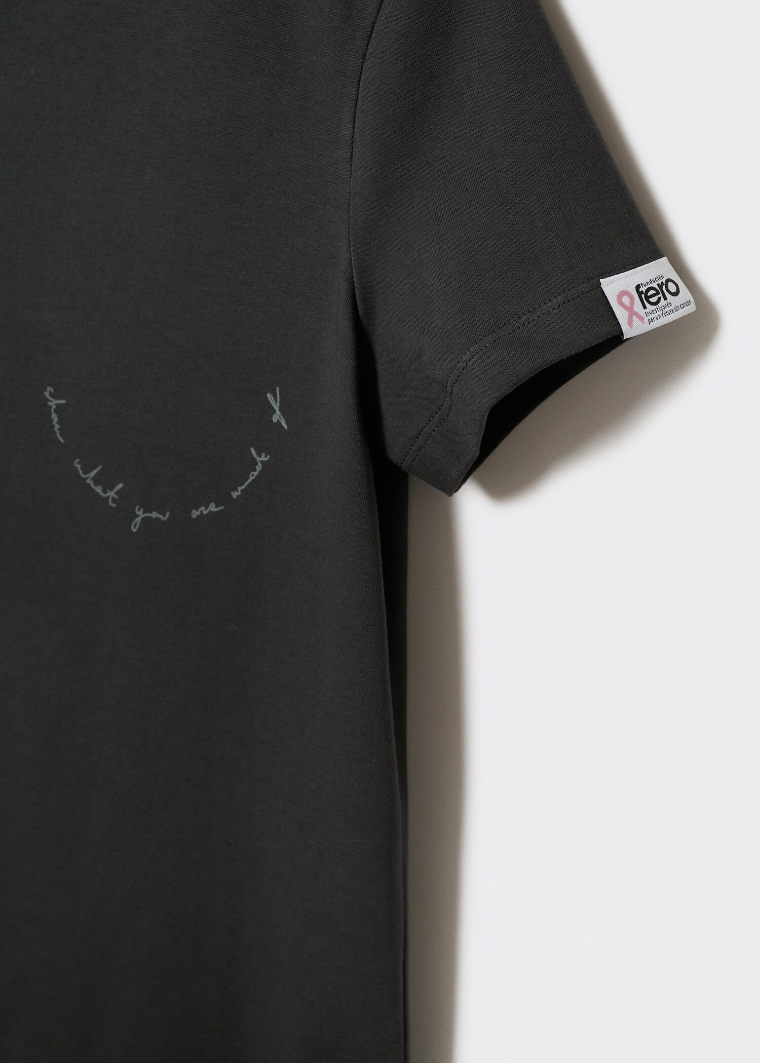 Solidarisches T-Shirt mit Schriftzug - Detail des Artikels 0