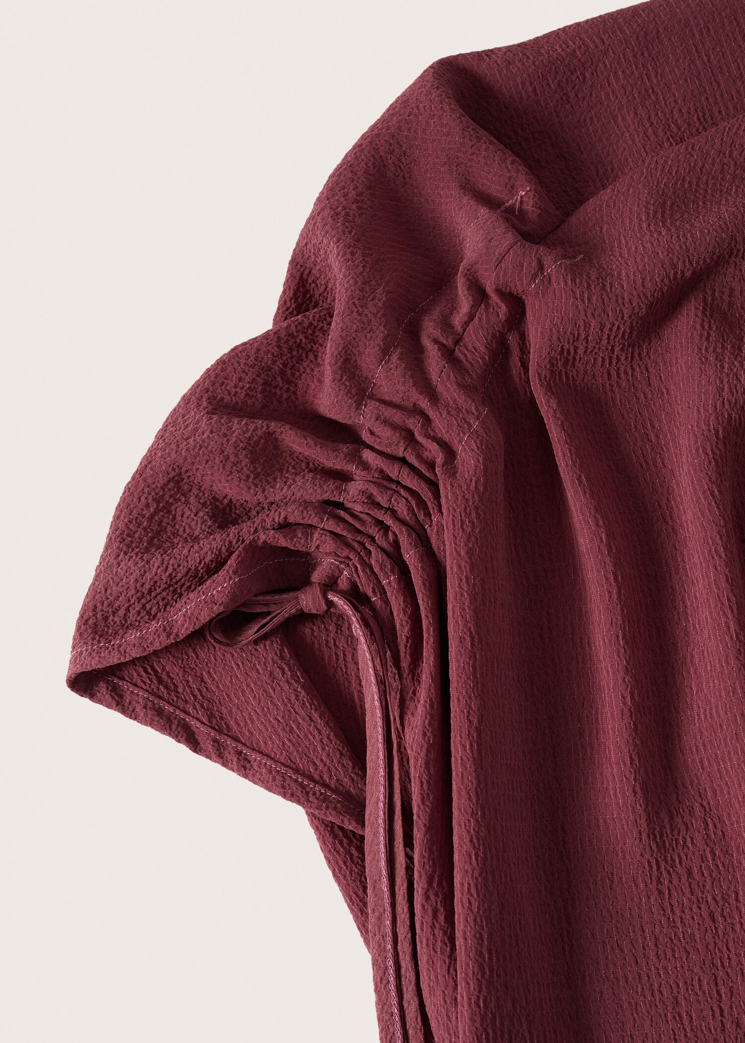 Vestit detalls frunzits - Detall de l'article 8