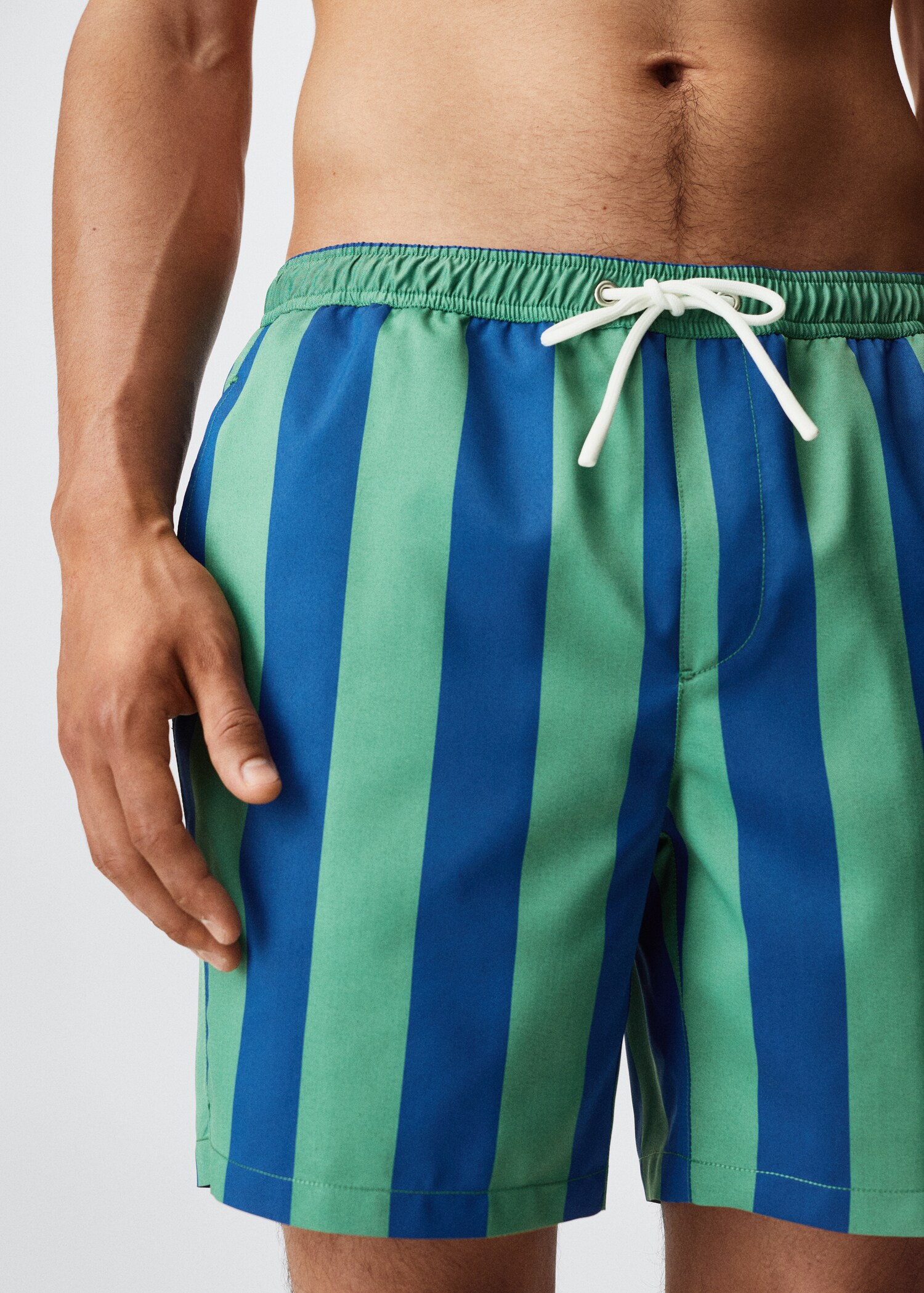 Banyador estampat ratlles - Detall de l'article 1