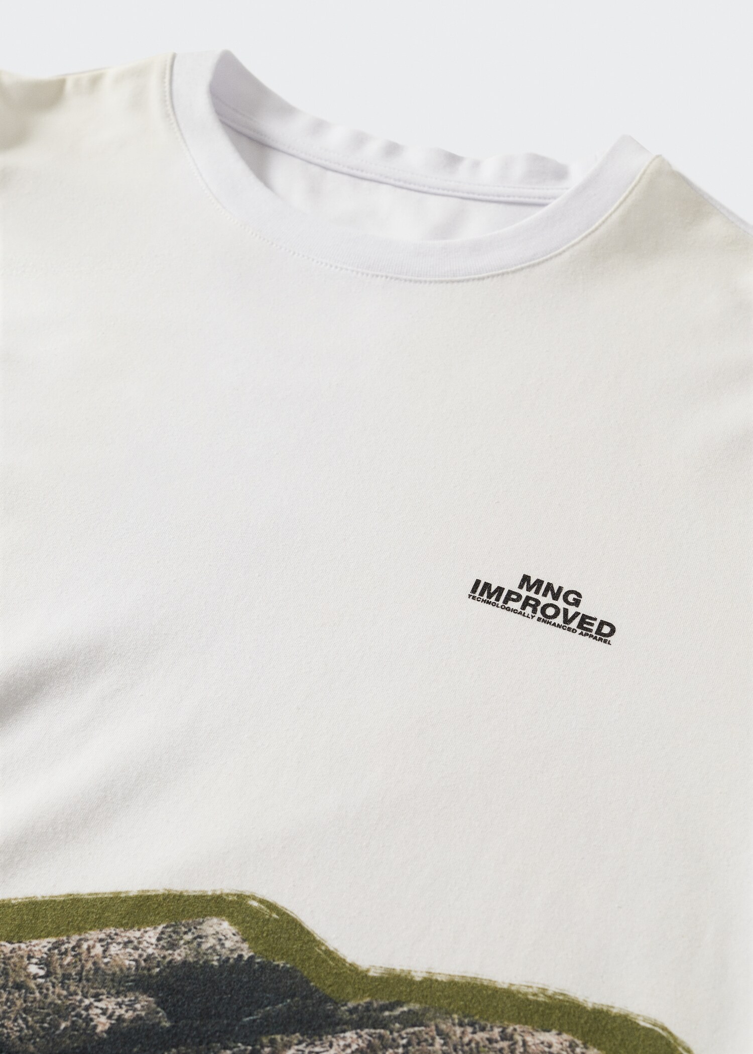 Printed breathable t-shirt - Details of the article 8