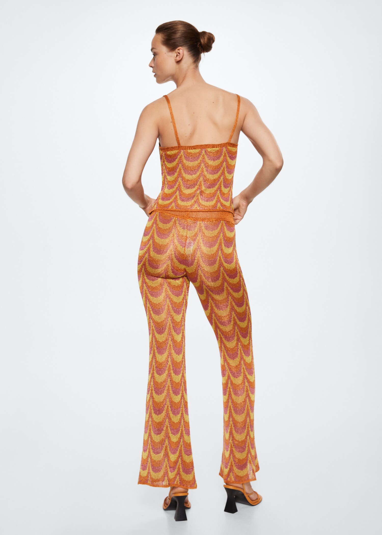 Pantalons punt acampanats - Revers de l'article