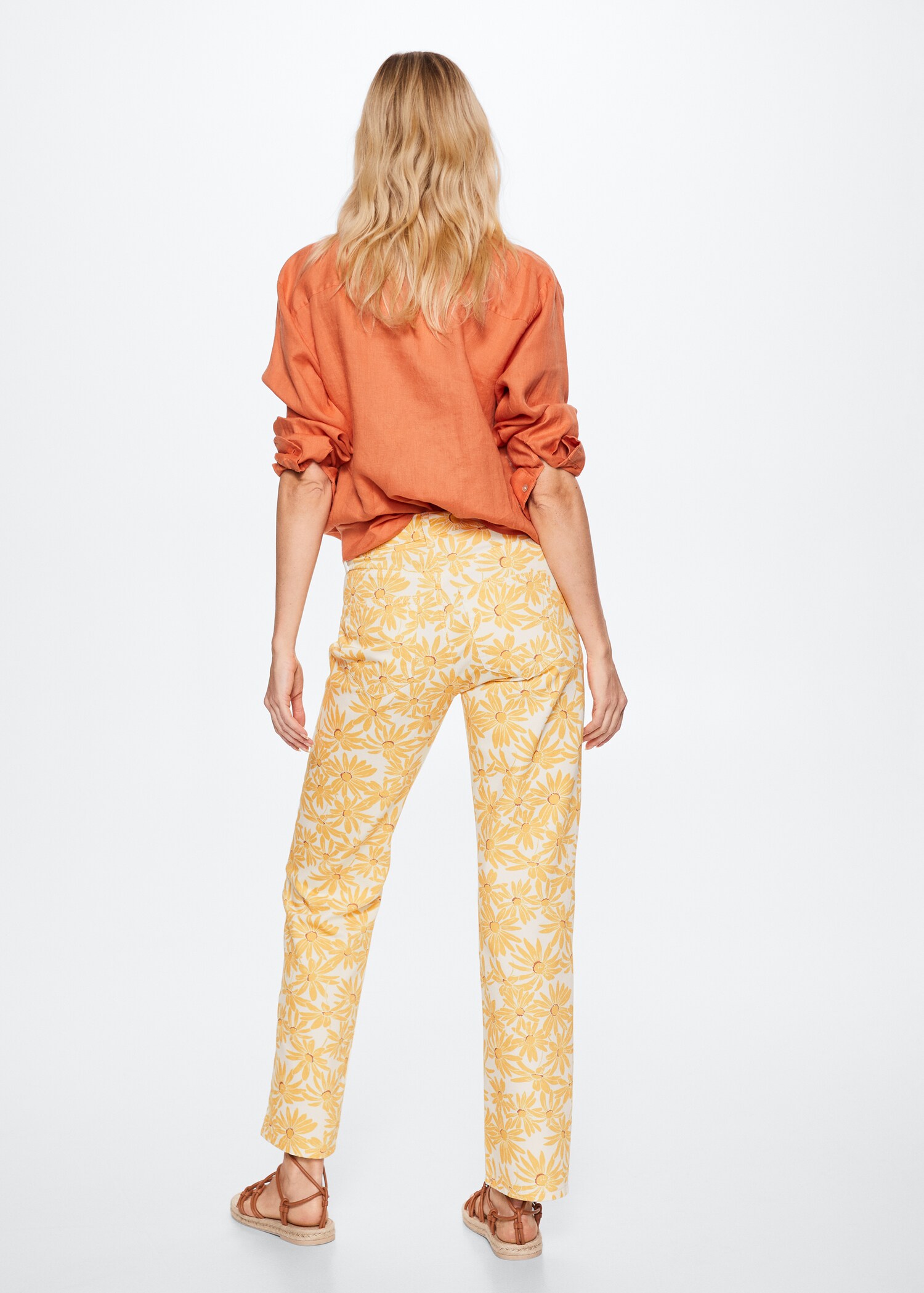 Printed straight jeans - Reverse of the article