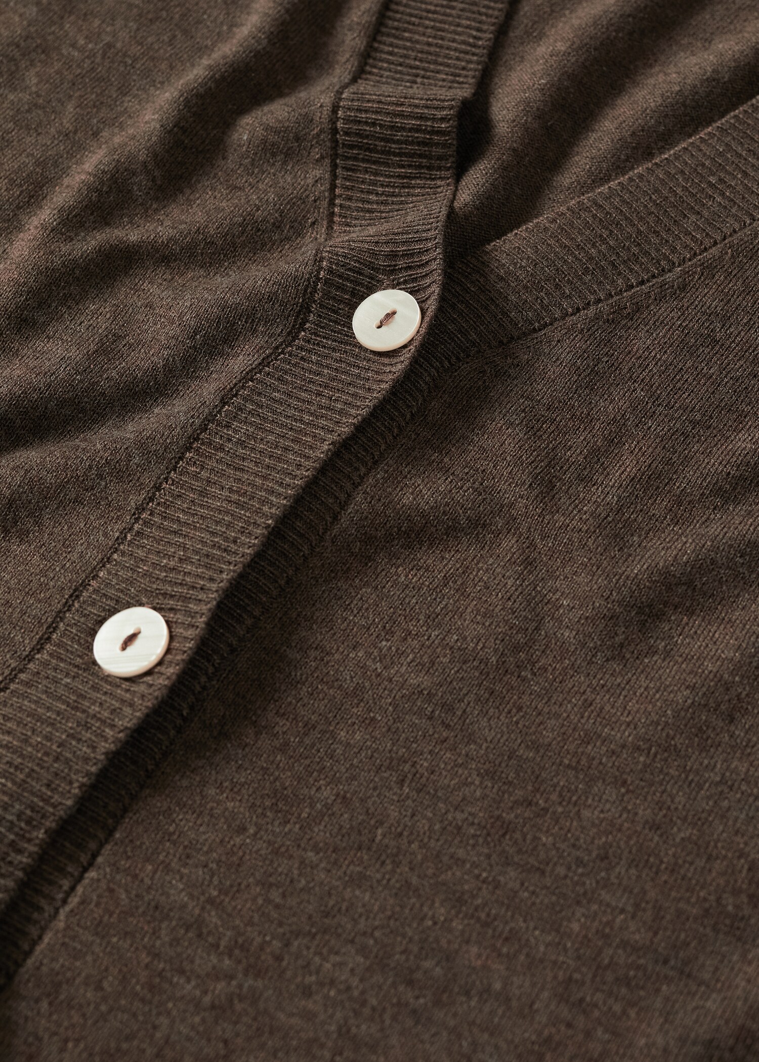 Fine-knit cardigan - Details of the article 8