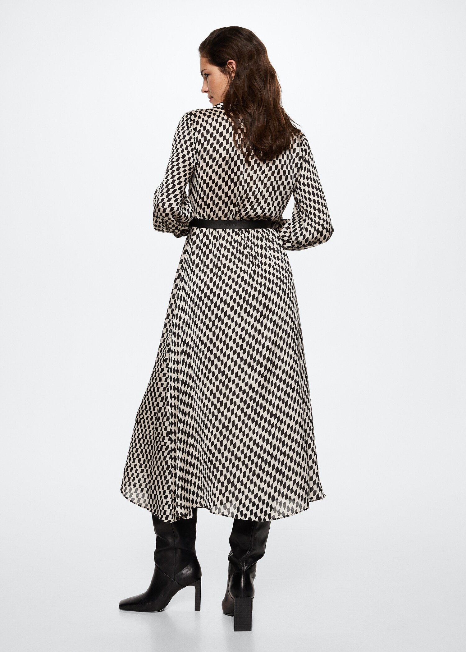 Kleid mit Rautenmuster - Rückseite des Artikels