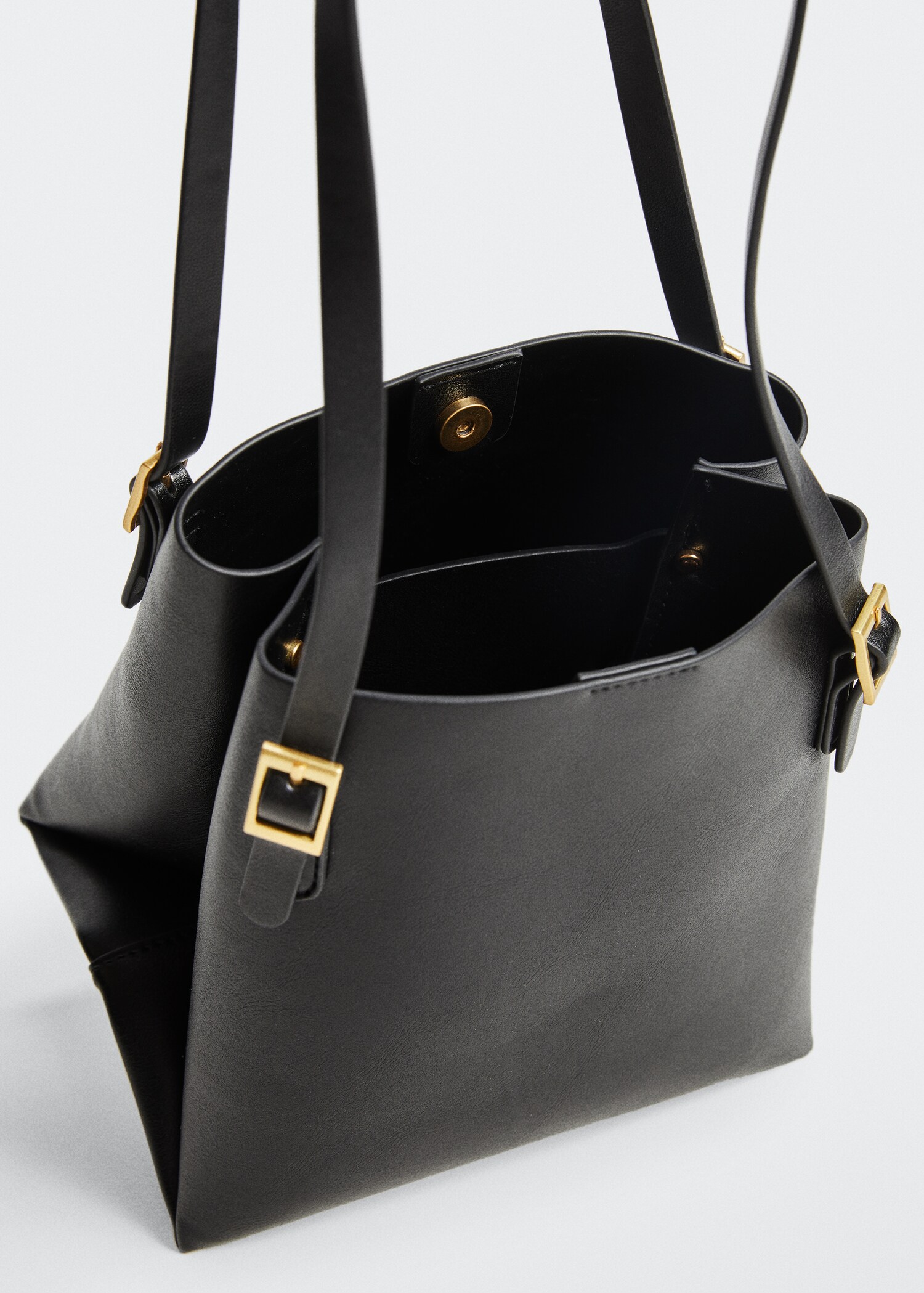 Kleine Tasche mit Tragegriff oben - Detail des Artikels 2
