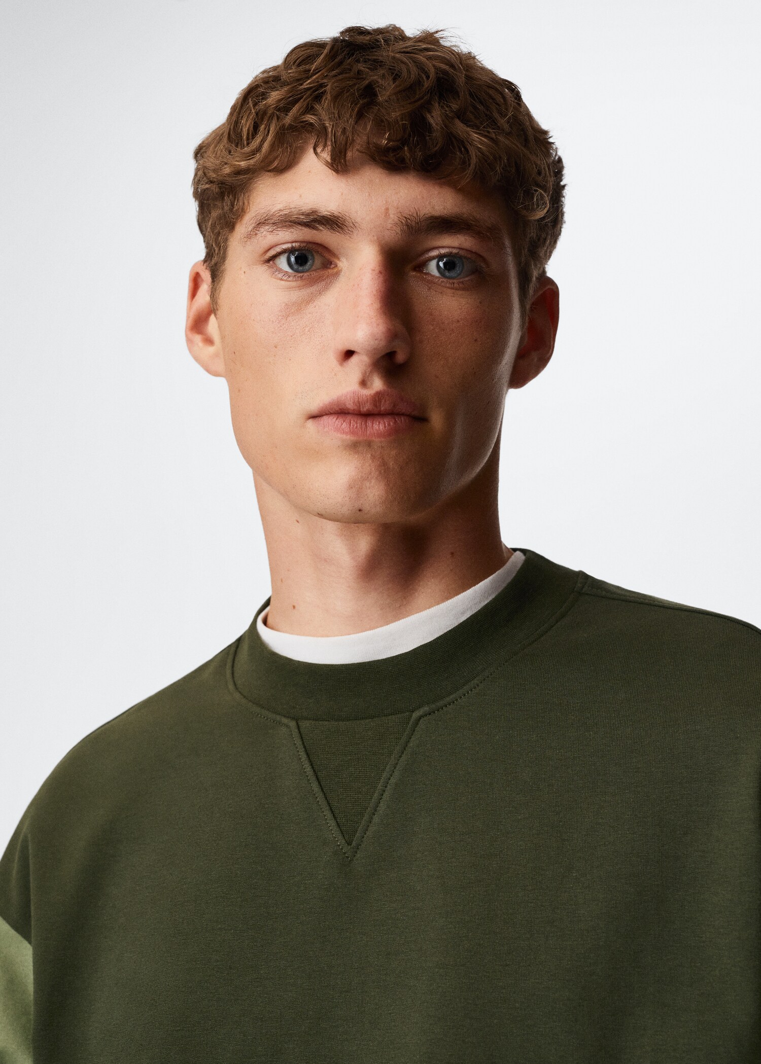 Contrast cotton sweatshirt - Details of the article 1