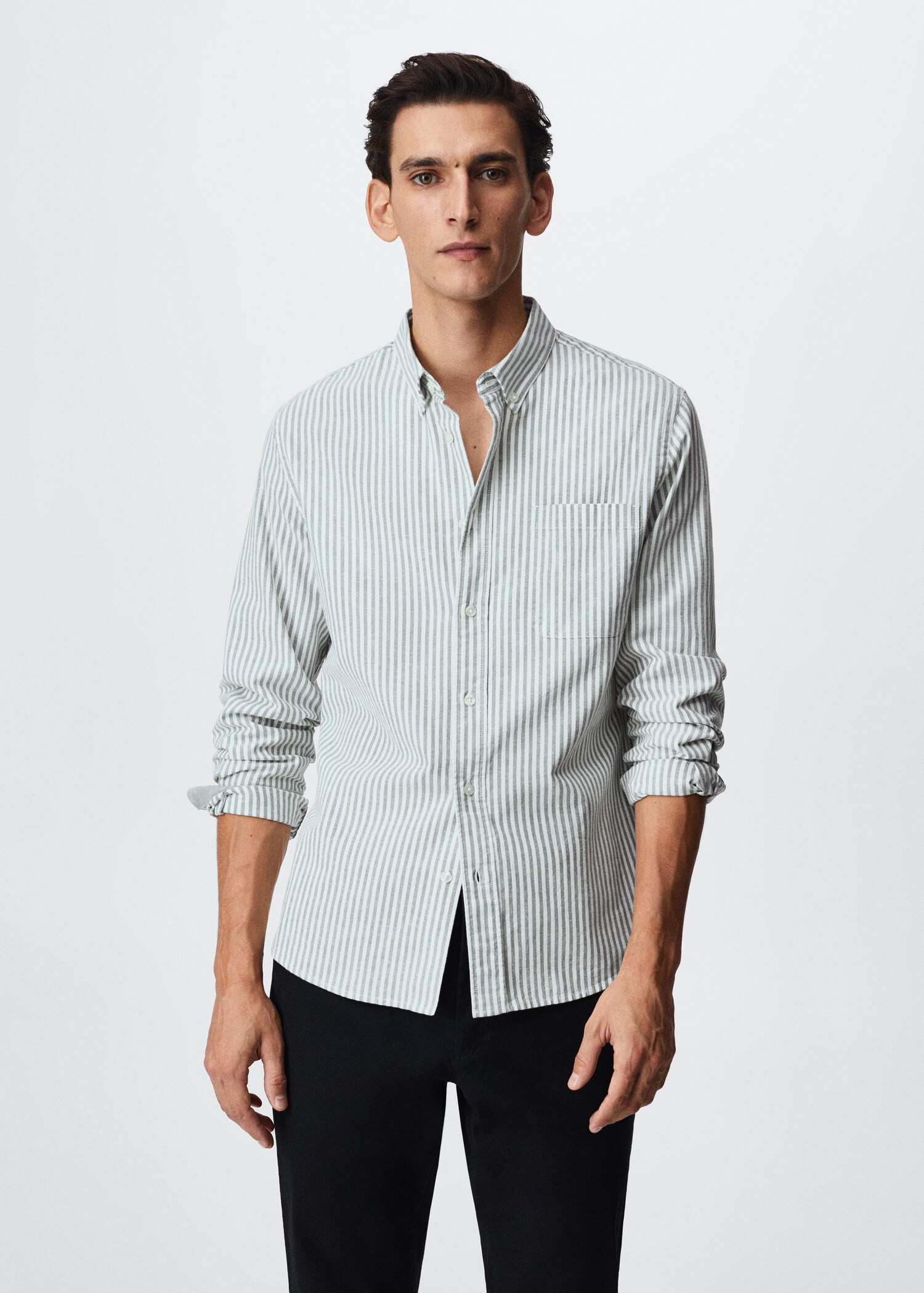 Camisa regular fit cotó ratlles - Pla mig