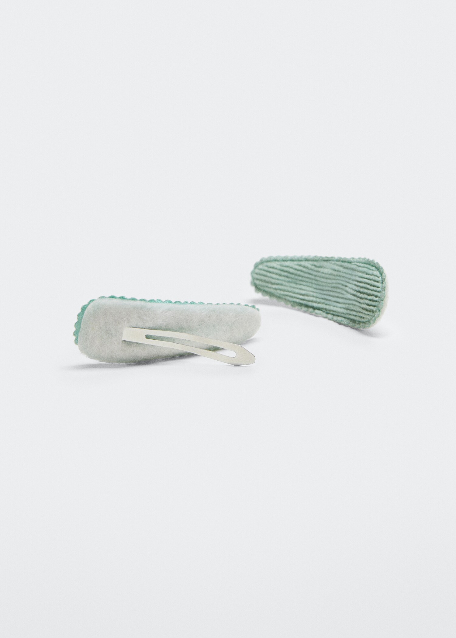2er-Pack texturierte Haarclips - Mittlere Ansicht