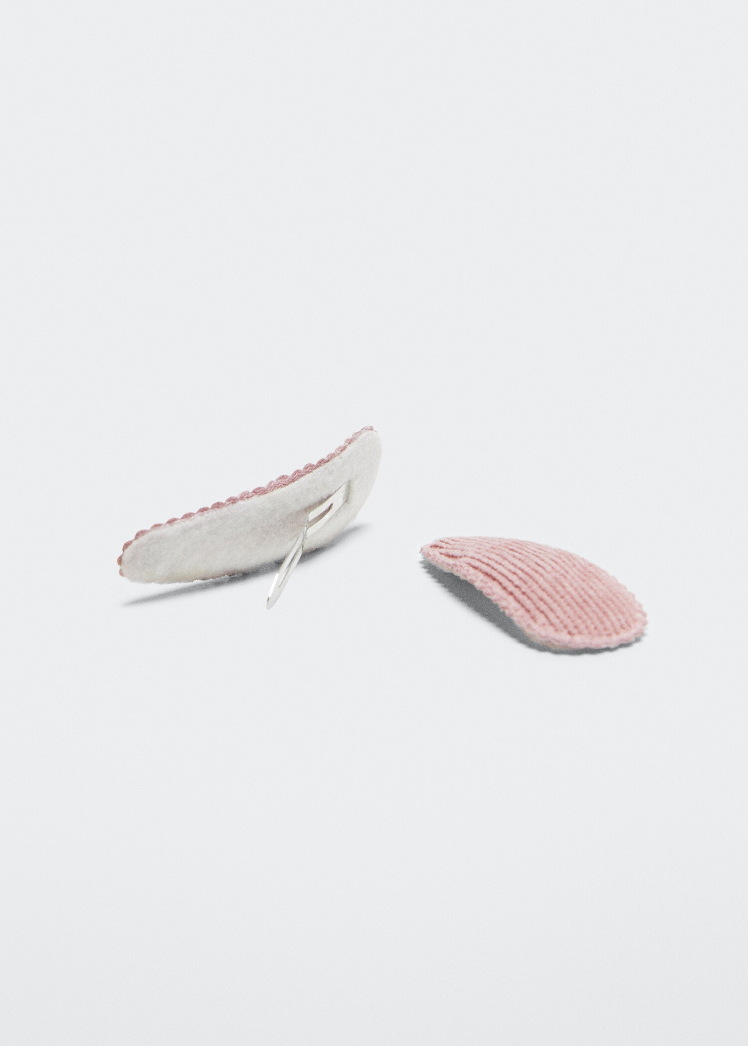 2er-Pack texturierte Haarclips - Mittlere Ansicht