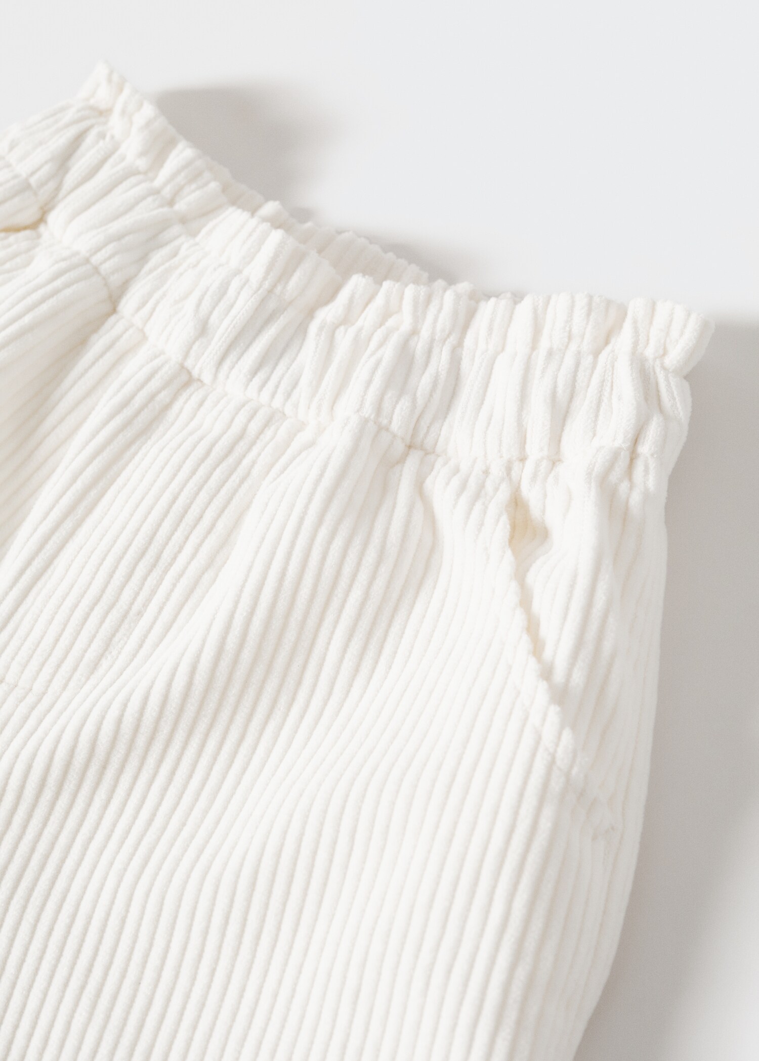 Corduroy culotte trousers - Details of the article 8