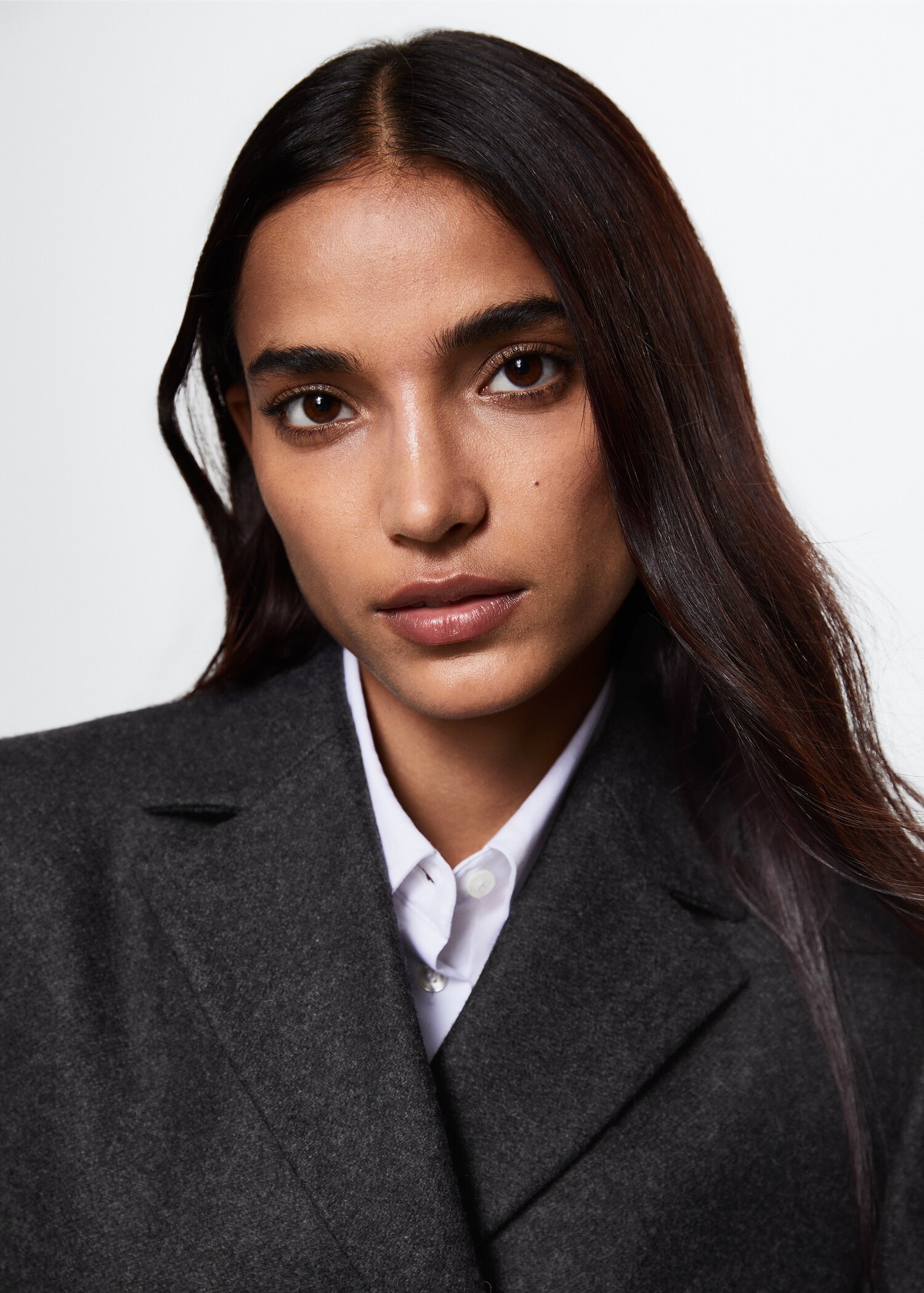 Wool jacket with belt - Details of the article 1