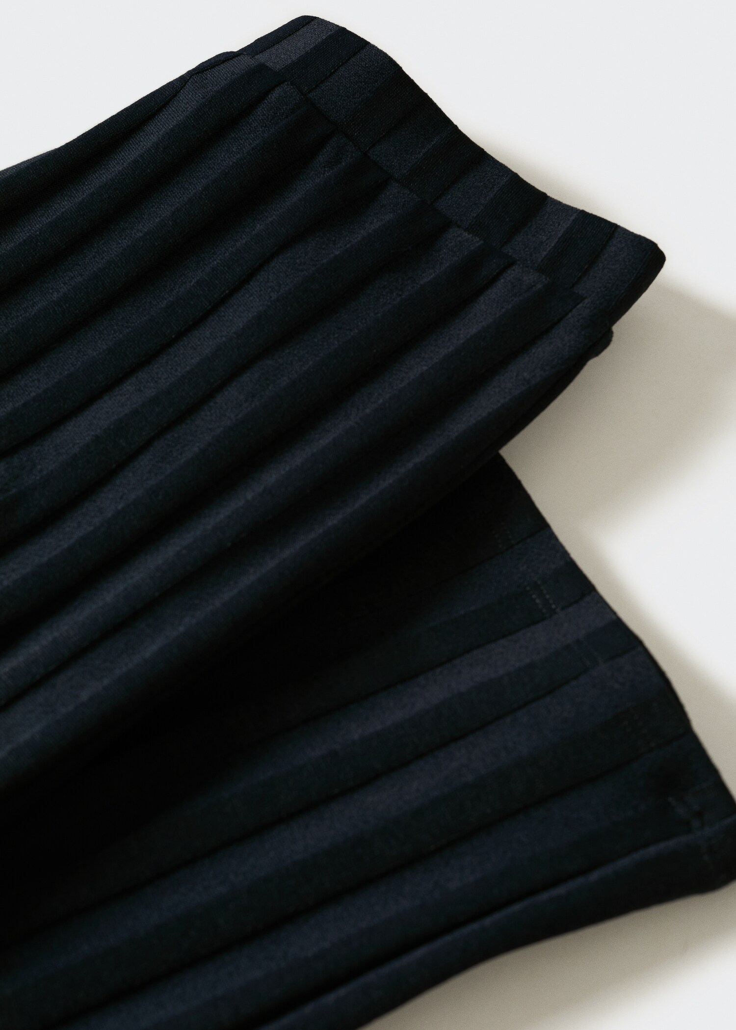 Pantalons punt acampanats - Detall de l'article 8