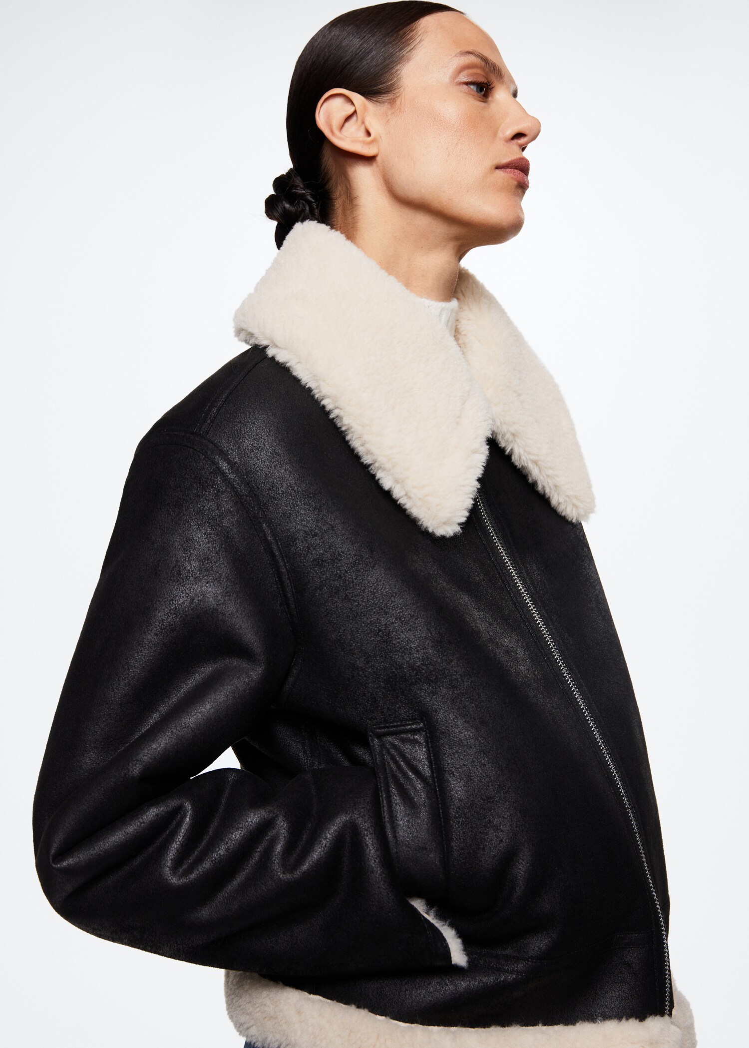 Shearling collar jacket - Woman | MANGO OUTLET USA