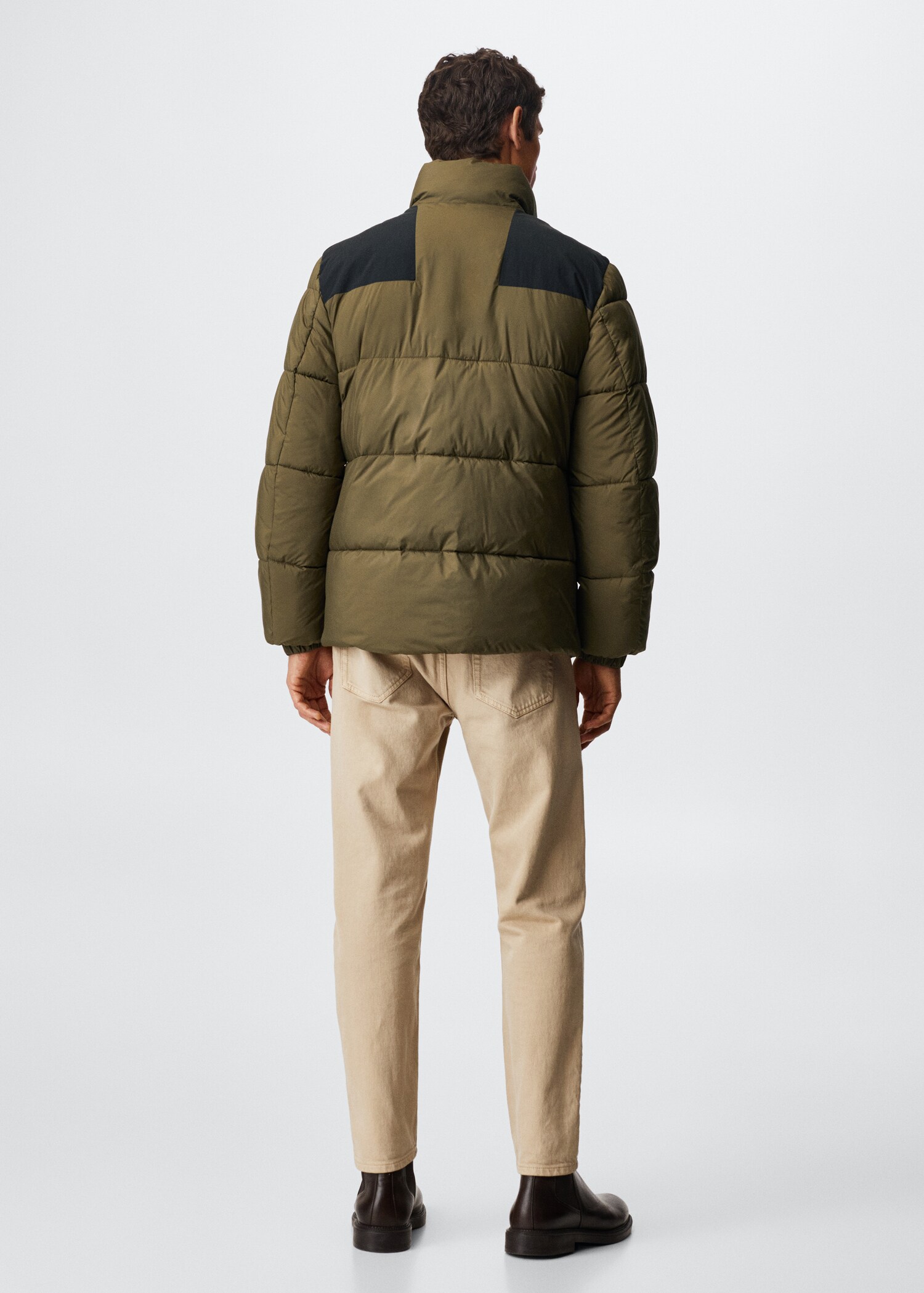 Short thermoregulating anorak - Reverse of the article