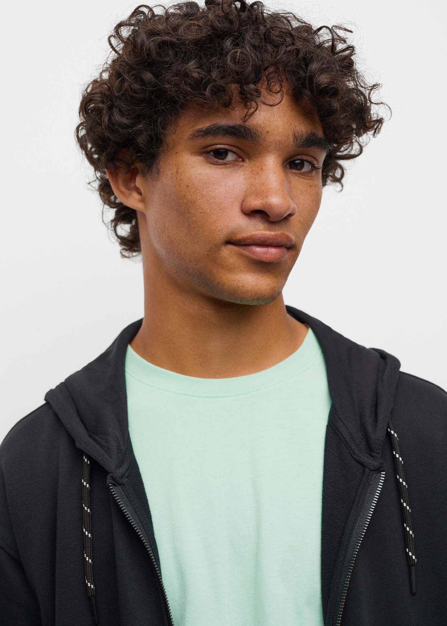 Zipped hoodie - Details of the article 1