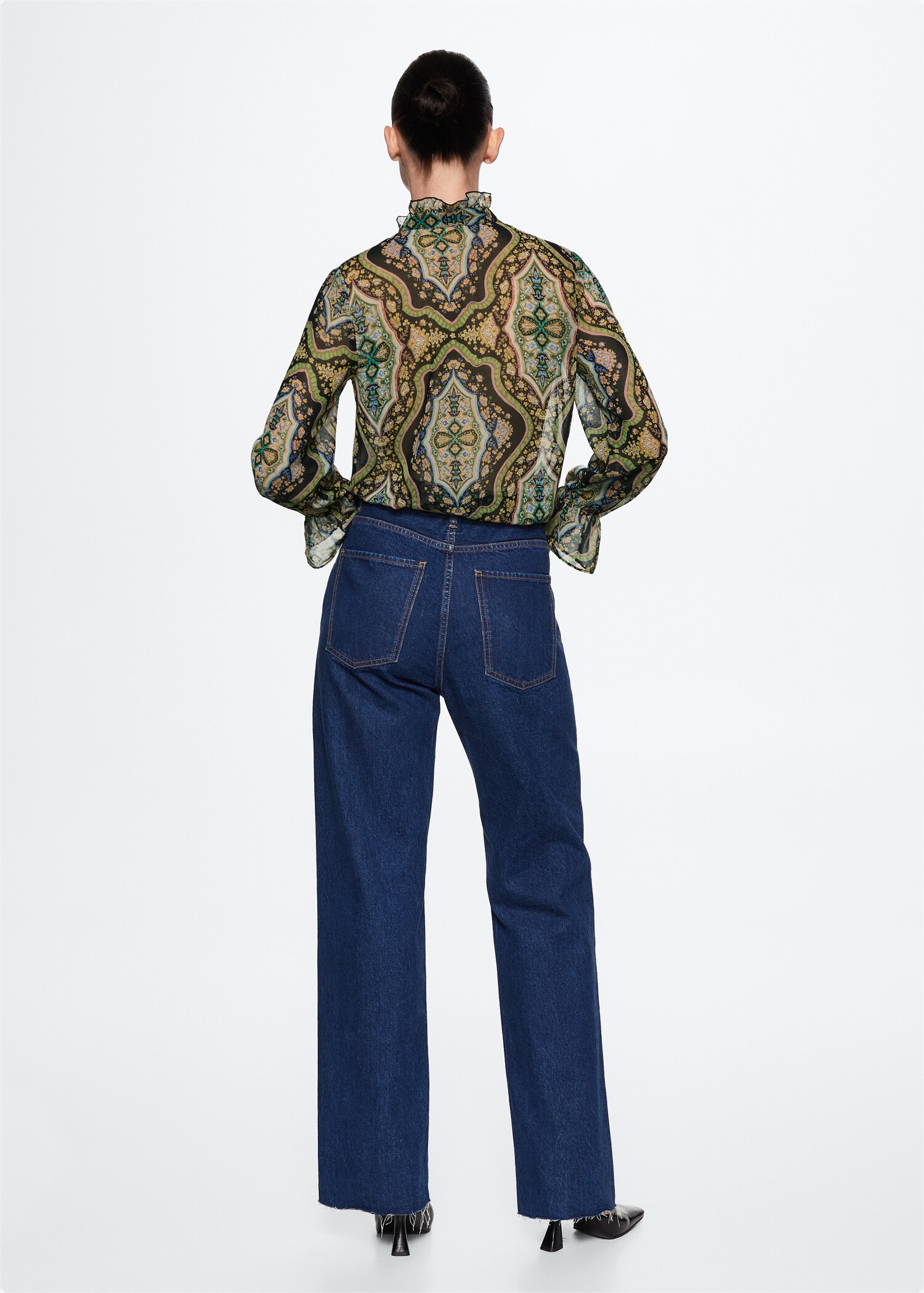 Blusa fluida estampada - Reverso del artículo