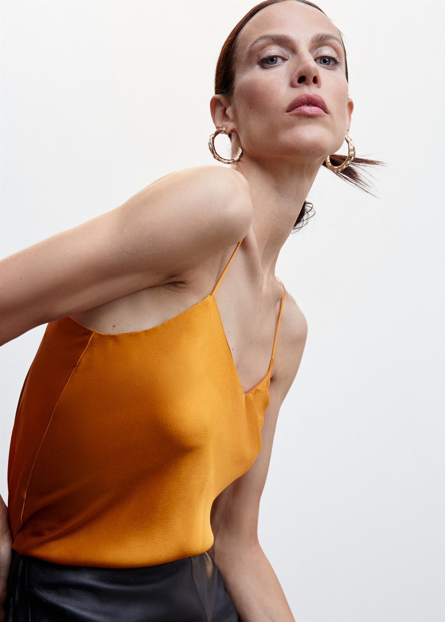 Satin top with straps - Details of the article 2