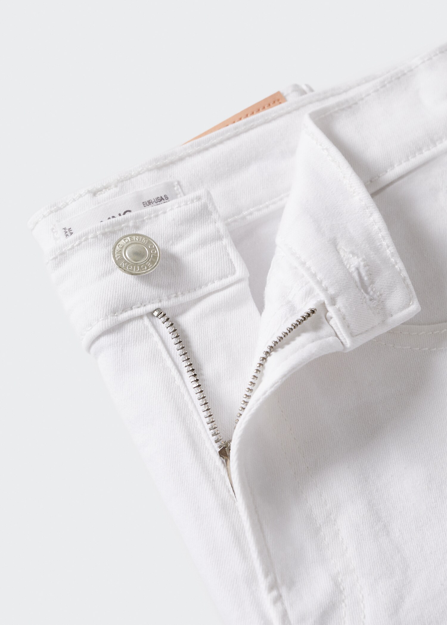 Denim shorts - Details of the article 8