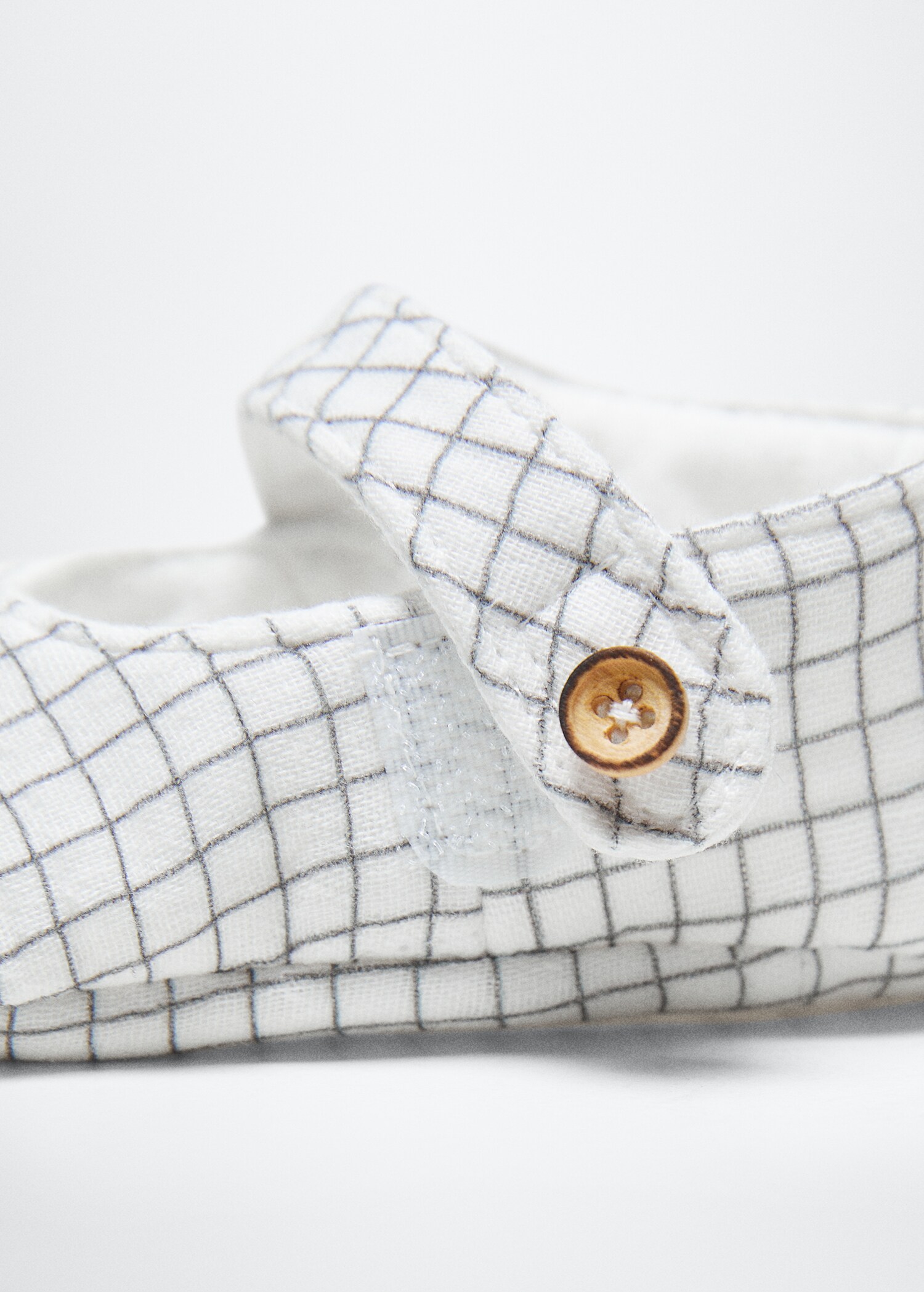 Checked cotton shoe - Details of the article 5