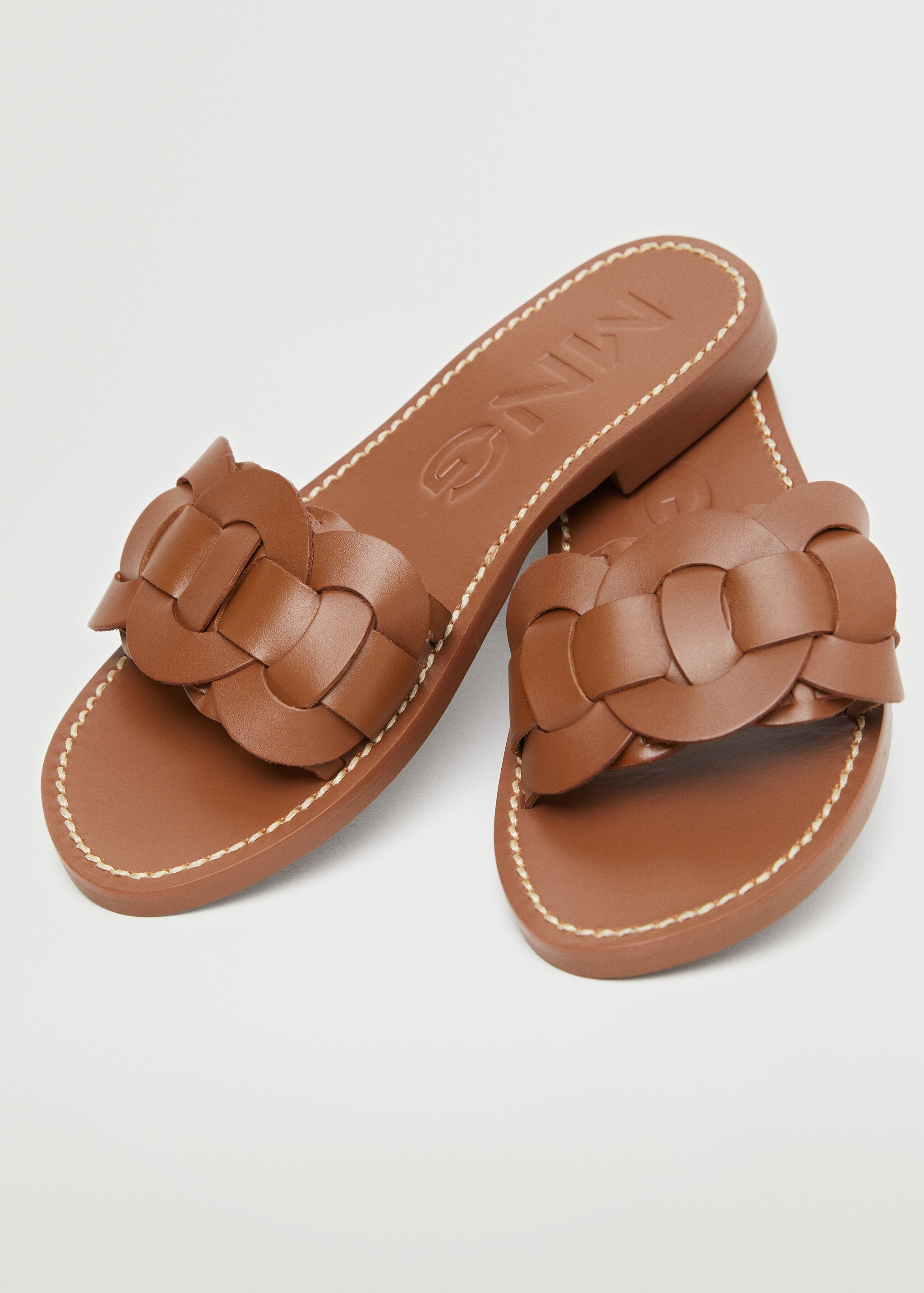 Leather braided sandals - Medium plane