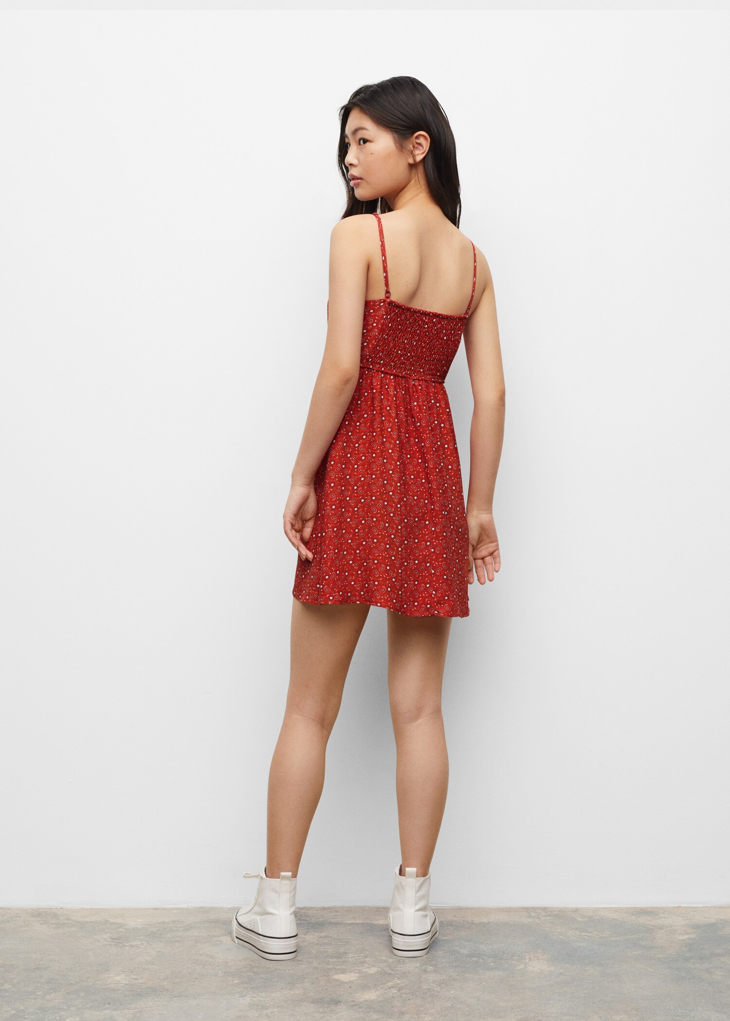 Vestido fluido estampado - Reverso del artículo