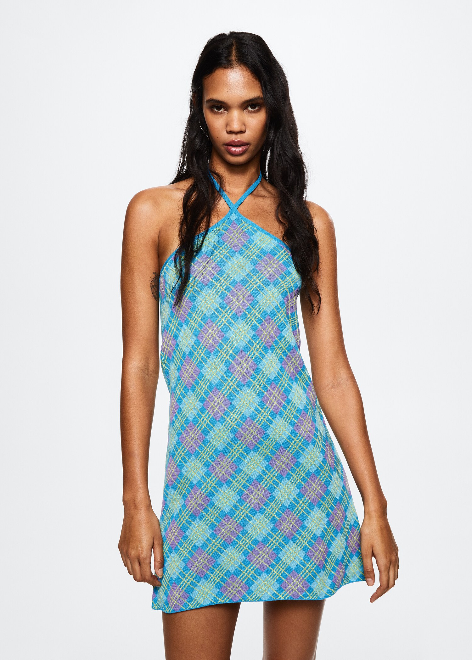 Vestido cuadro escocés - Plano medio