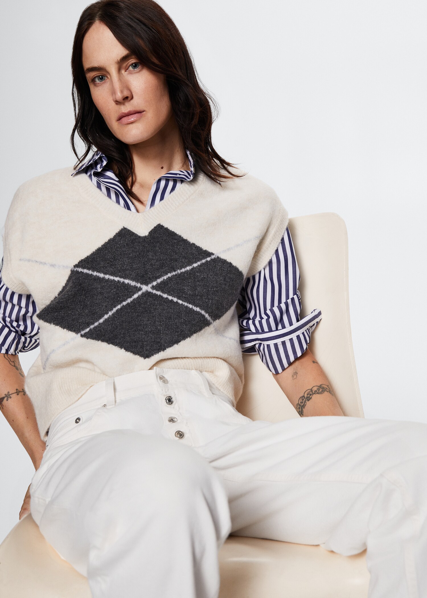 Straight-fit cropped jeans - Details of the article 2