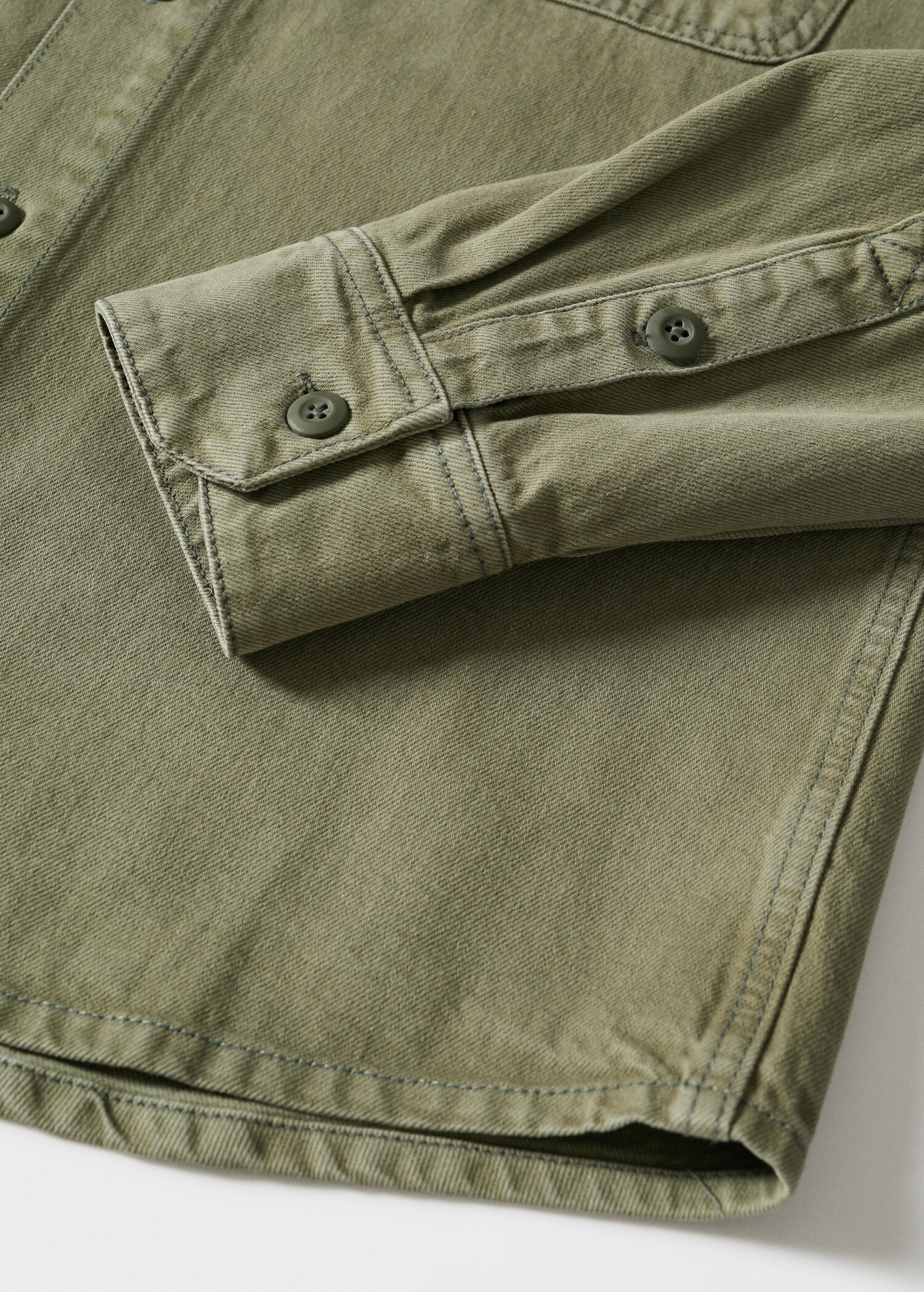 Pocket denim shirt - Details of the article 7