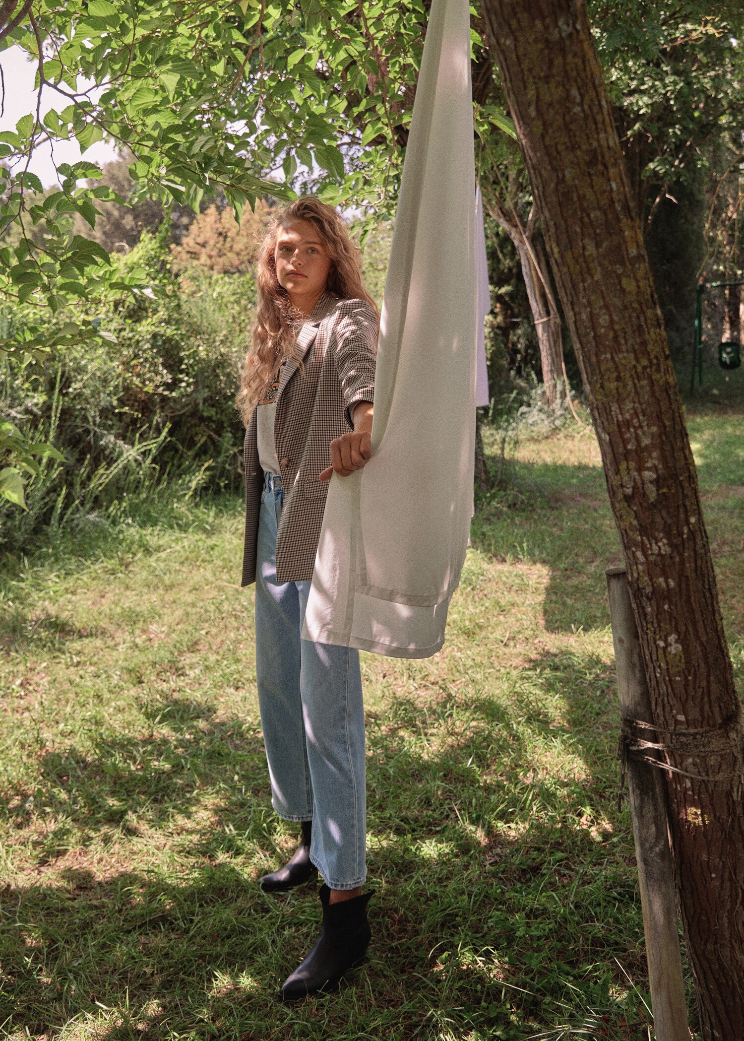 Džíny culottes s roztřepeným spodním lemem - Detail zboží 5