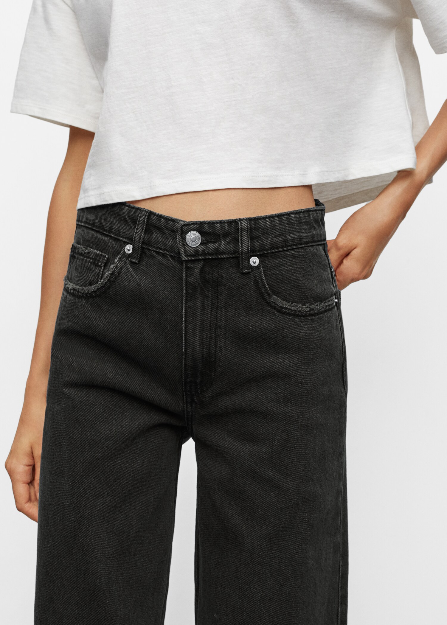 Džíny culottes s roztřepeným spodním lemem - Detail zboží 4