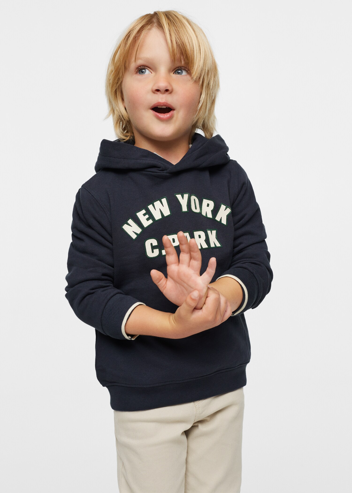 Sweat-shirt imprimé capuche - Plan moyen
