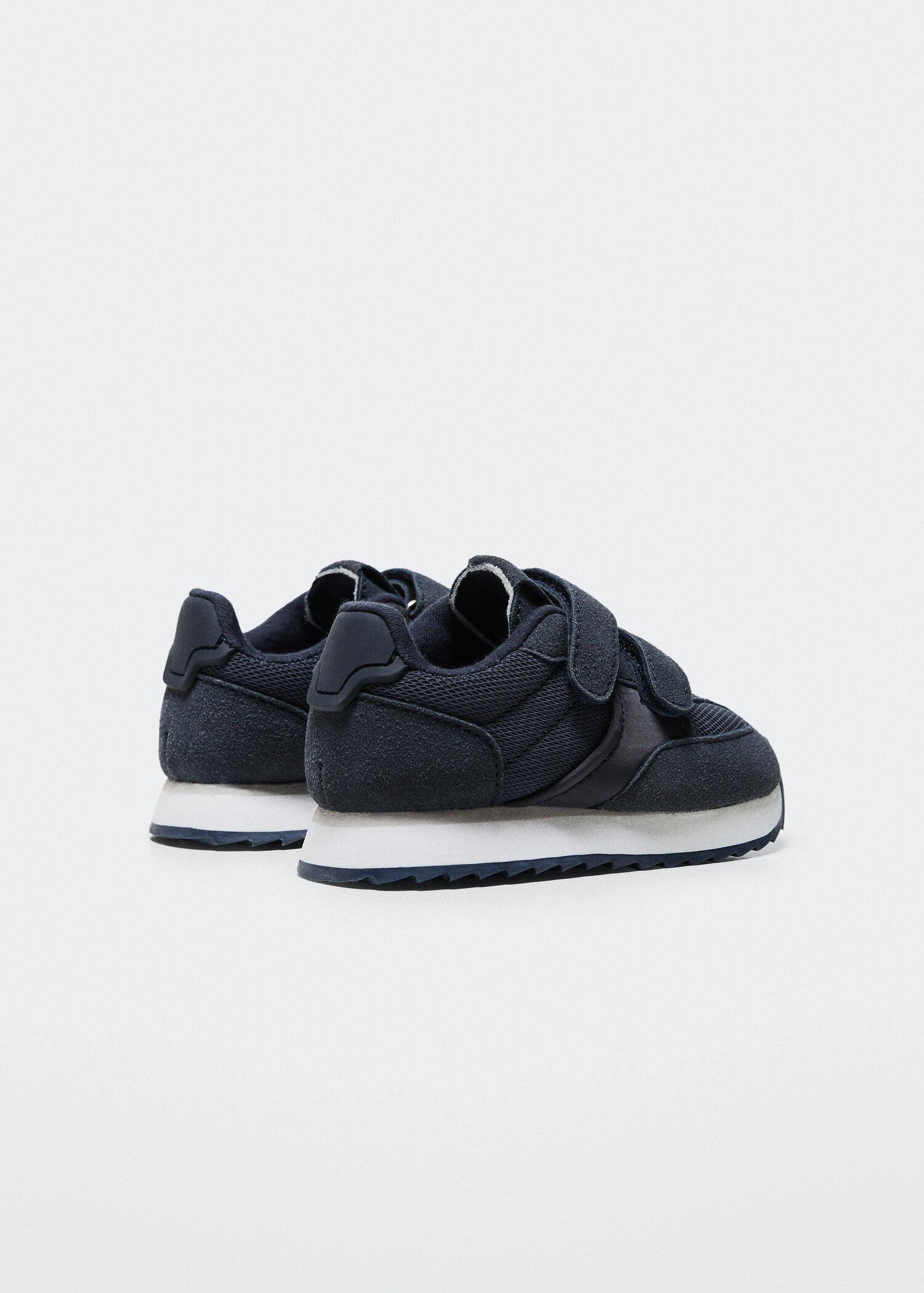 Velcro fastening straps sneakers - Details of the article 2