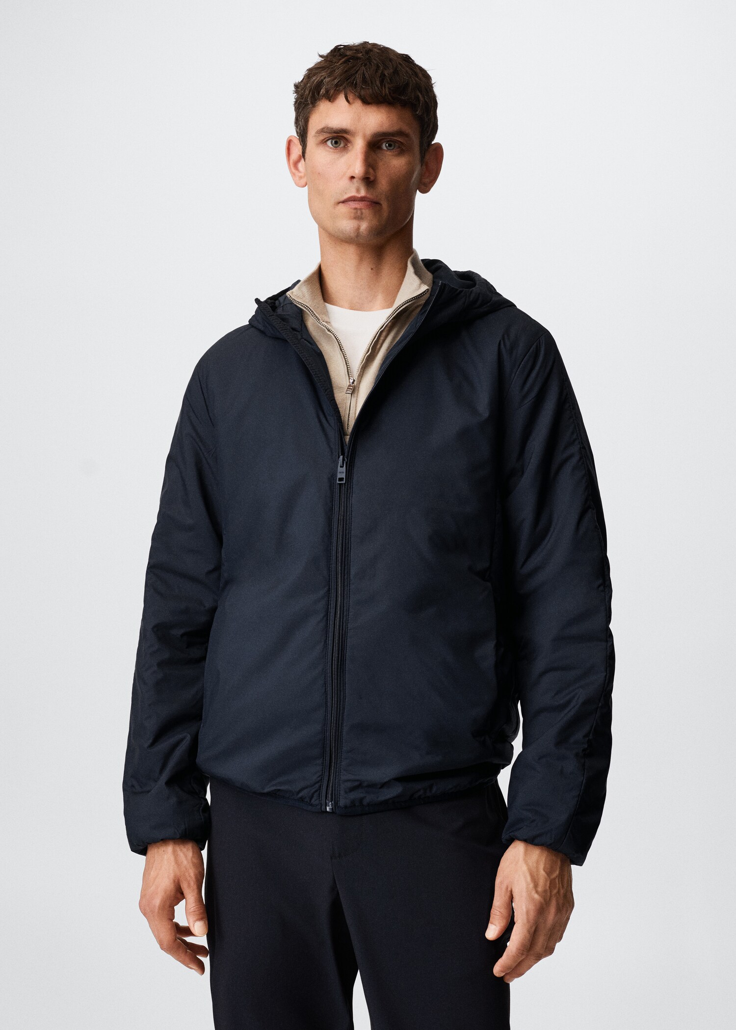 Veste légère thermorégulatrice - Plan moyen